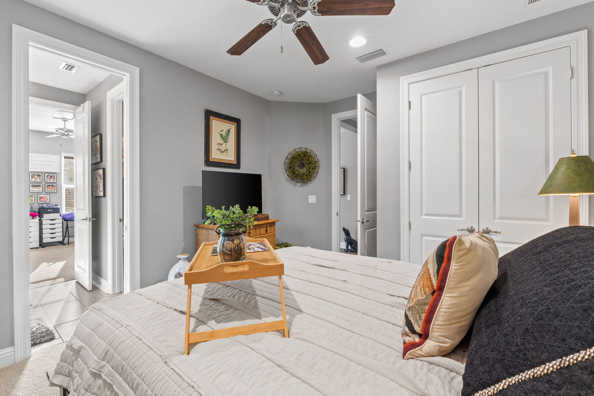 HAMMOCK BAY - Residential