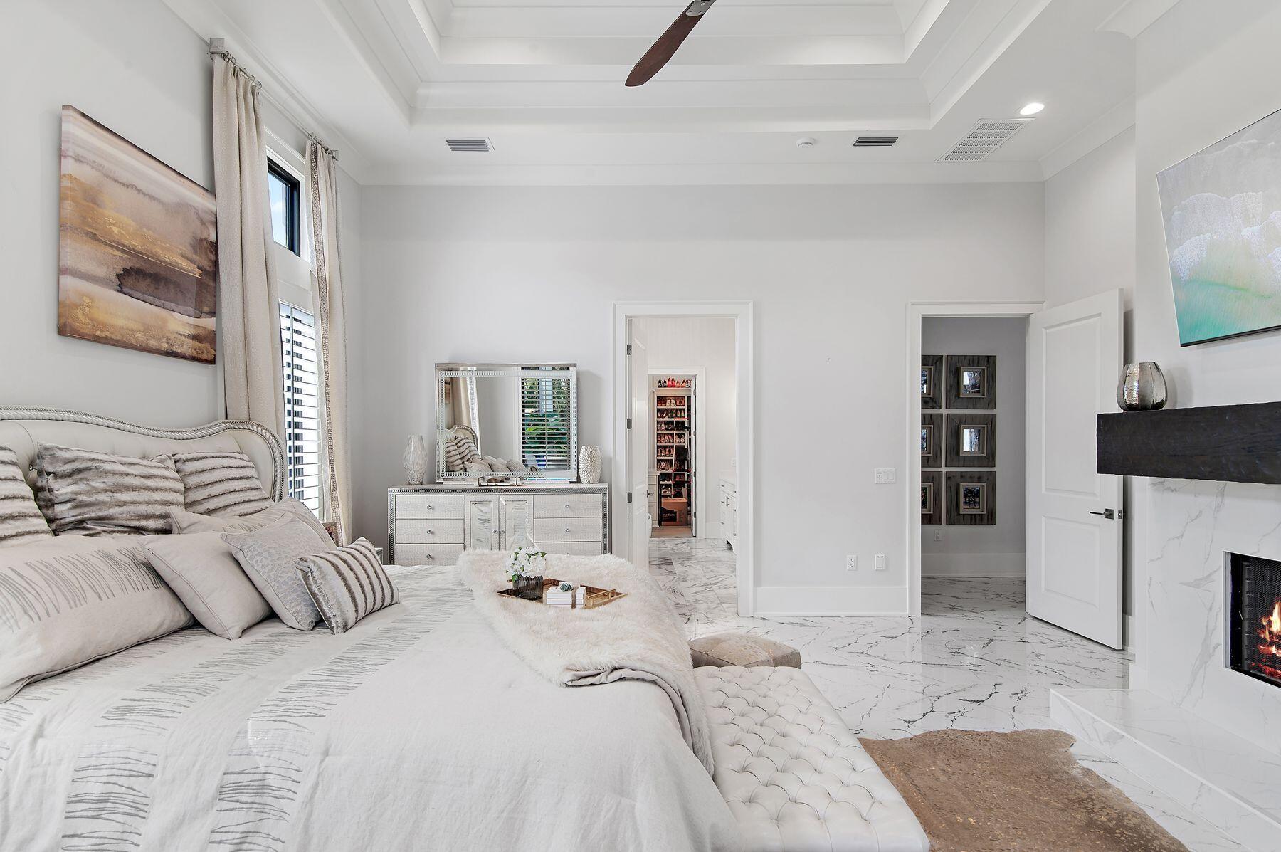 BURNT PINE - Residential