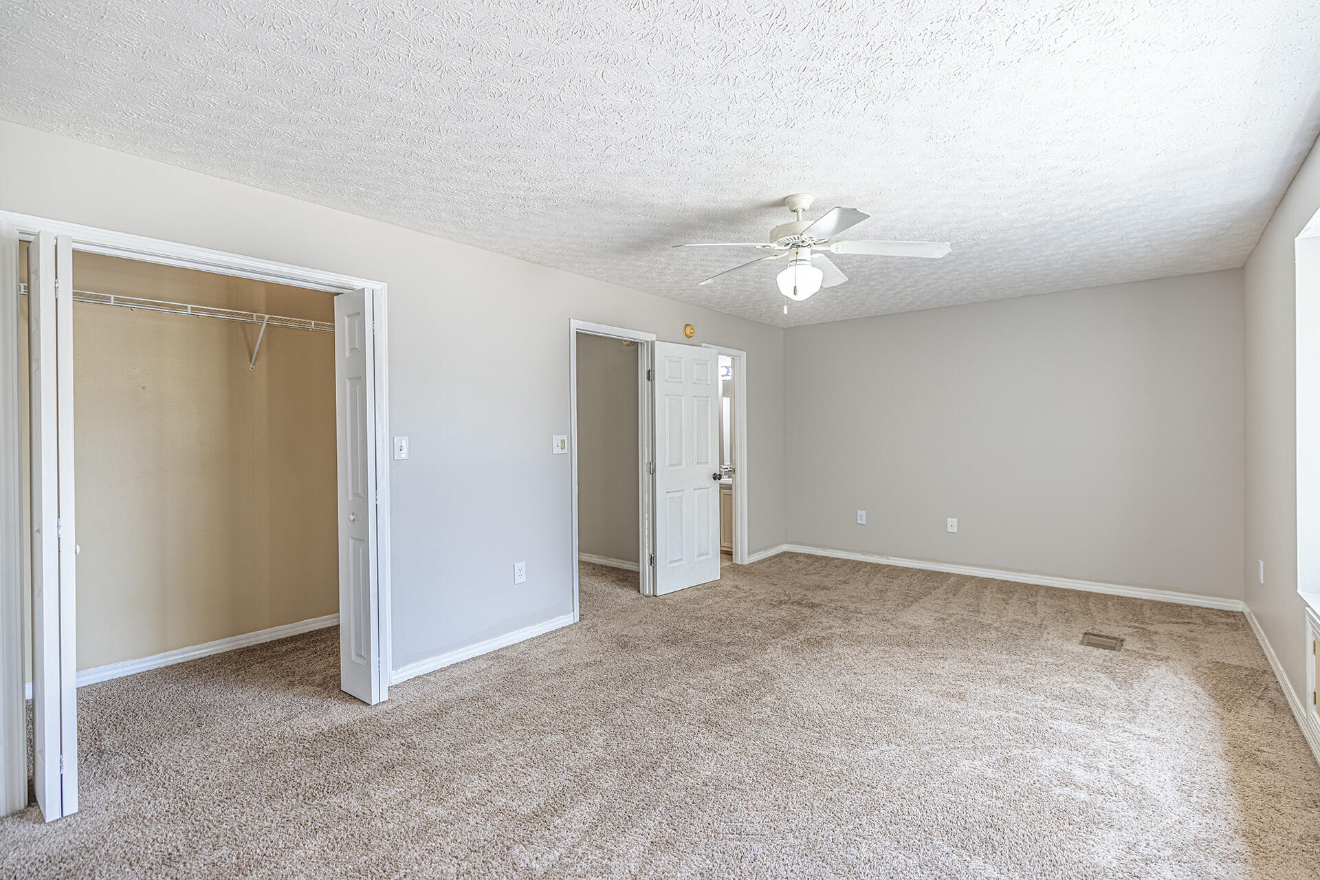 CHATELAINE ESTATES S/D PH 2 - Residential