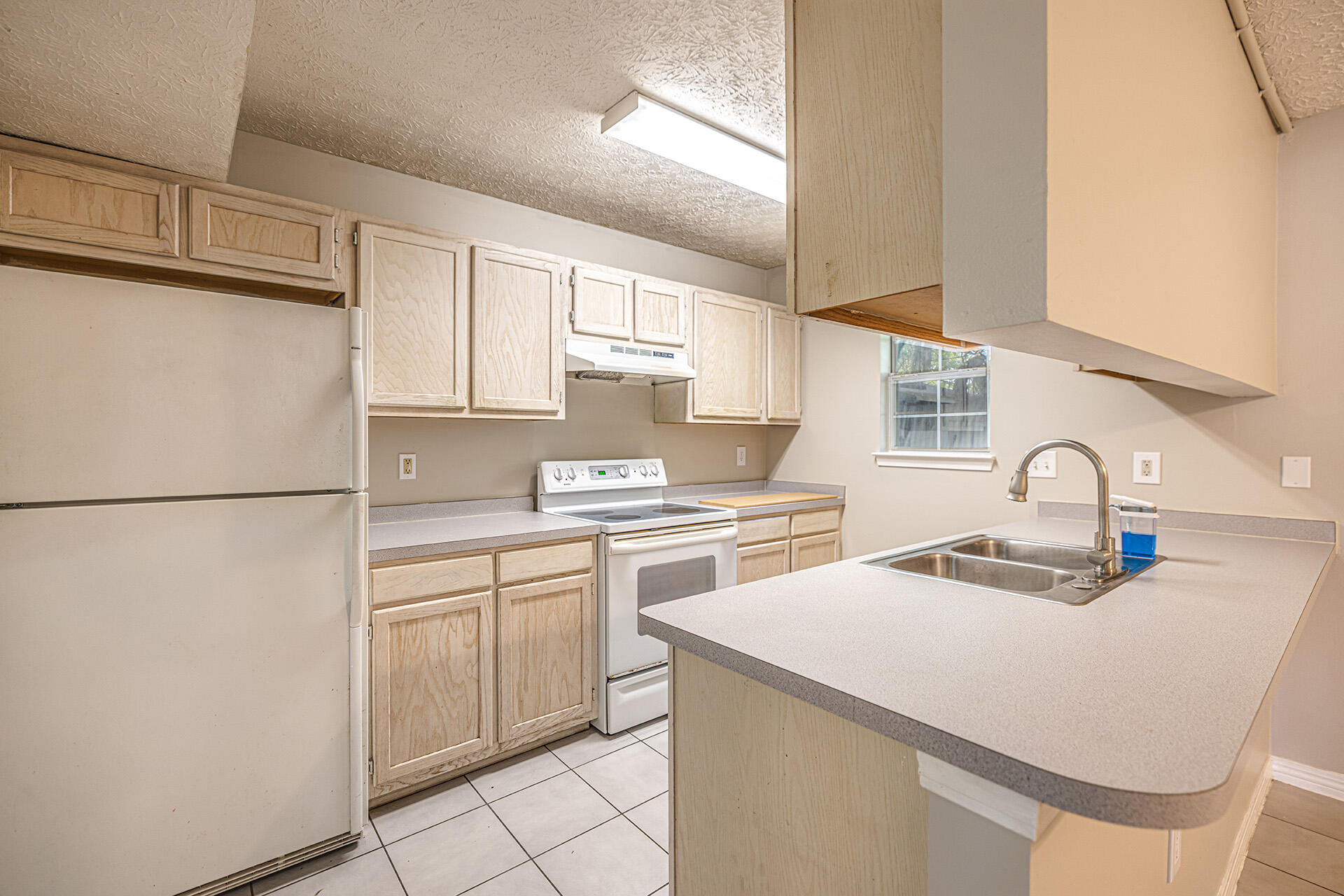 CHATELAINE ESTATES S/D PH 2 - Residential