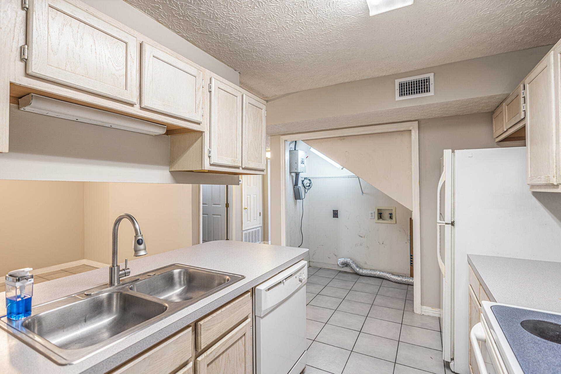 CHATELAINE ESTATES S/D PH 2 - Residential