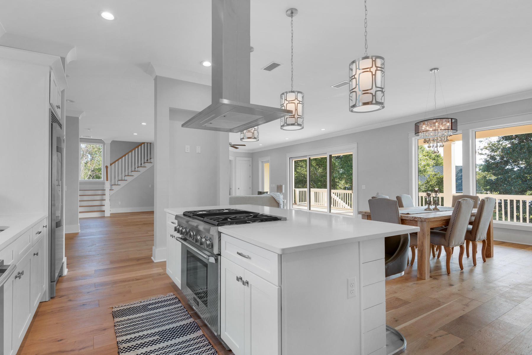 SOUNDSIDE EAST - Residential