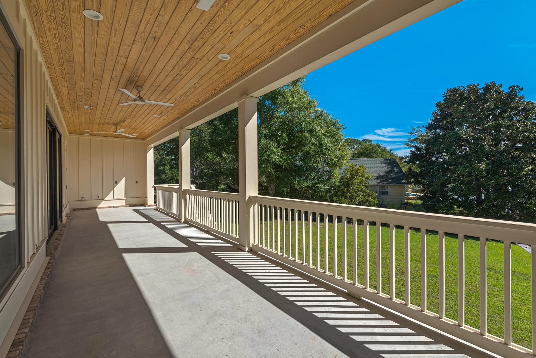 SOUNDSIDE EAST - Residential