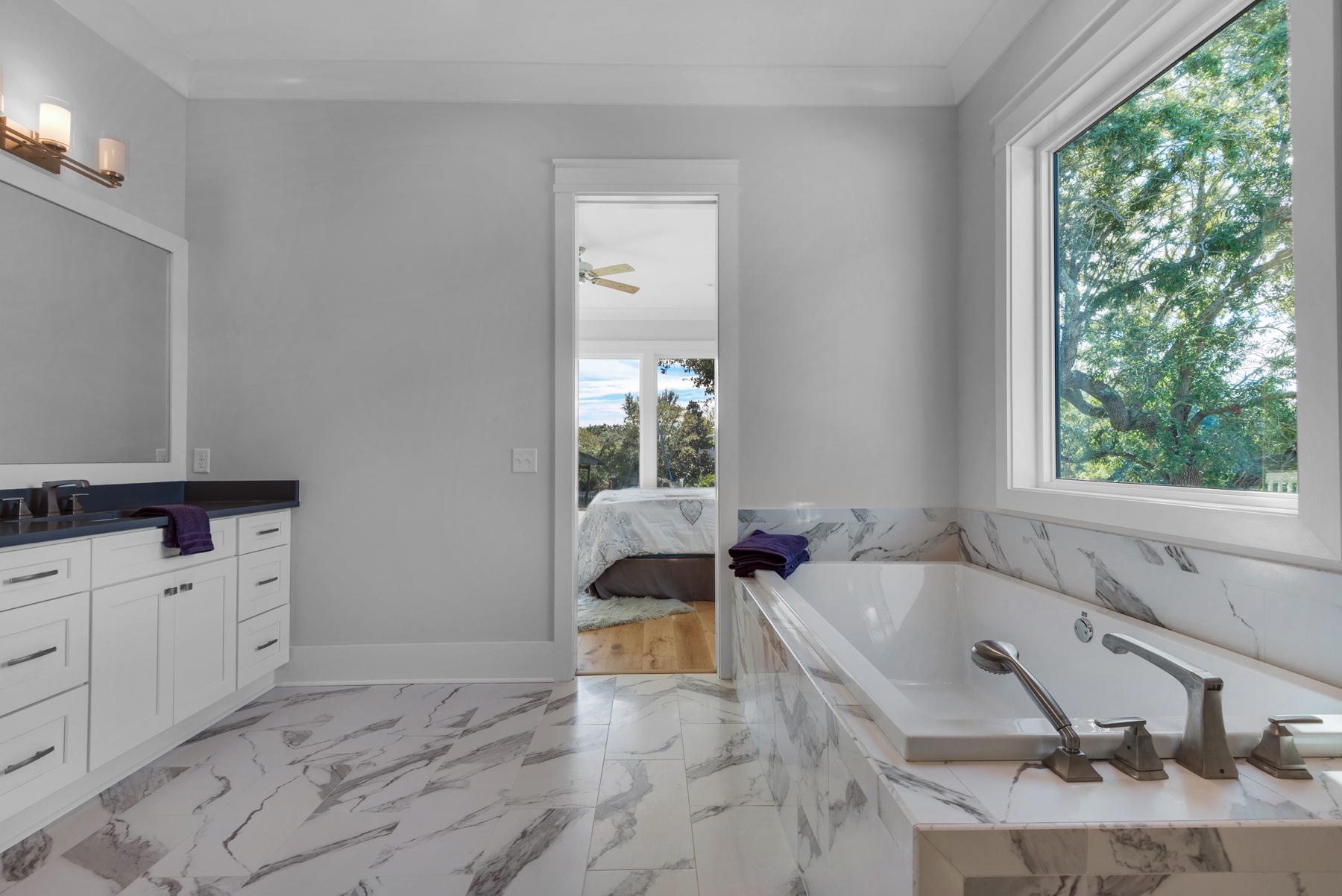 SOUNDSIDE EAST - Residential