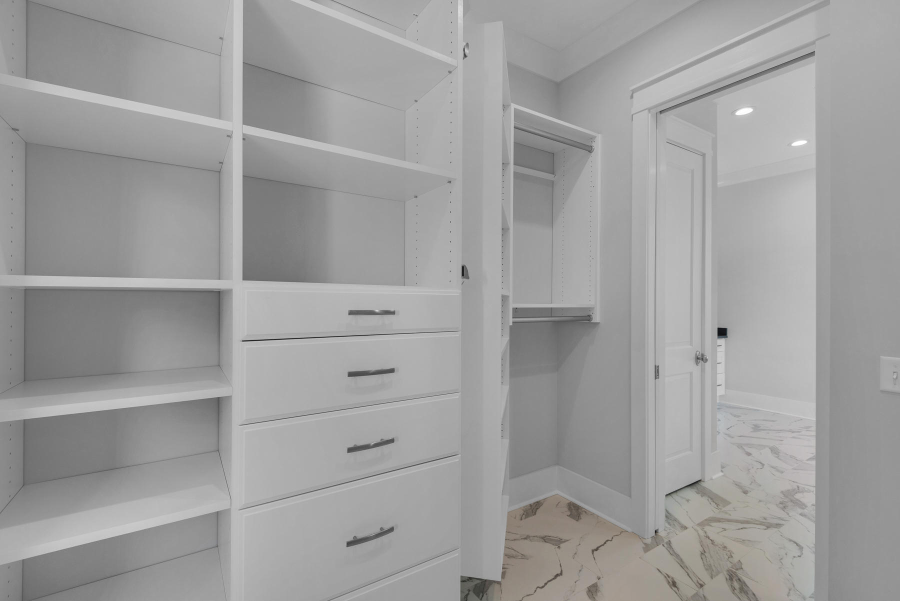 SOUNDSIDE EAST - Residential