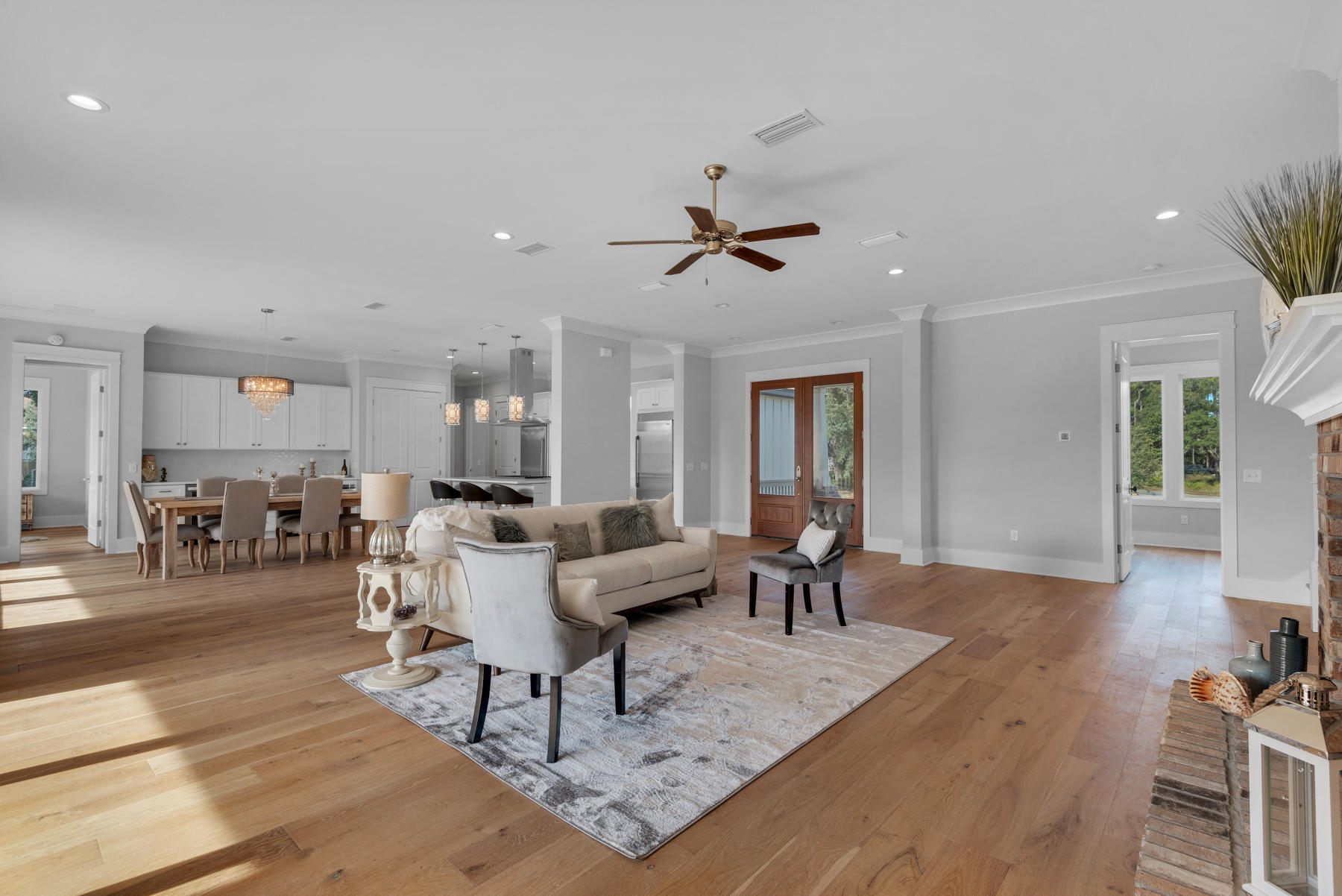 SOUNDSIDE EAST - Residential