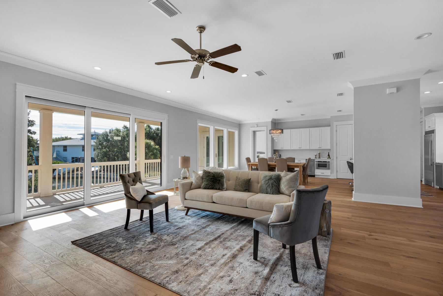 SOUNDSIDE EAST - Residential