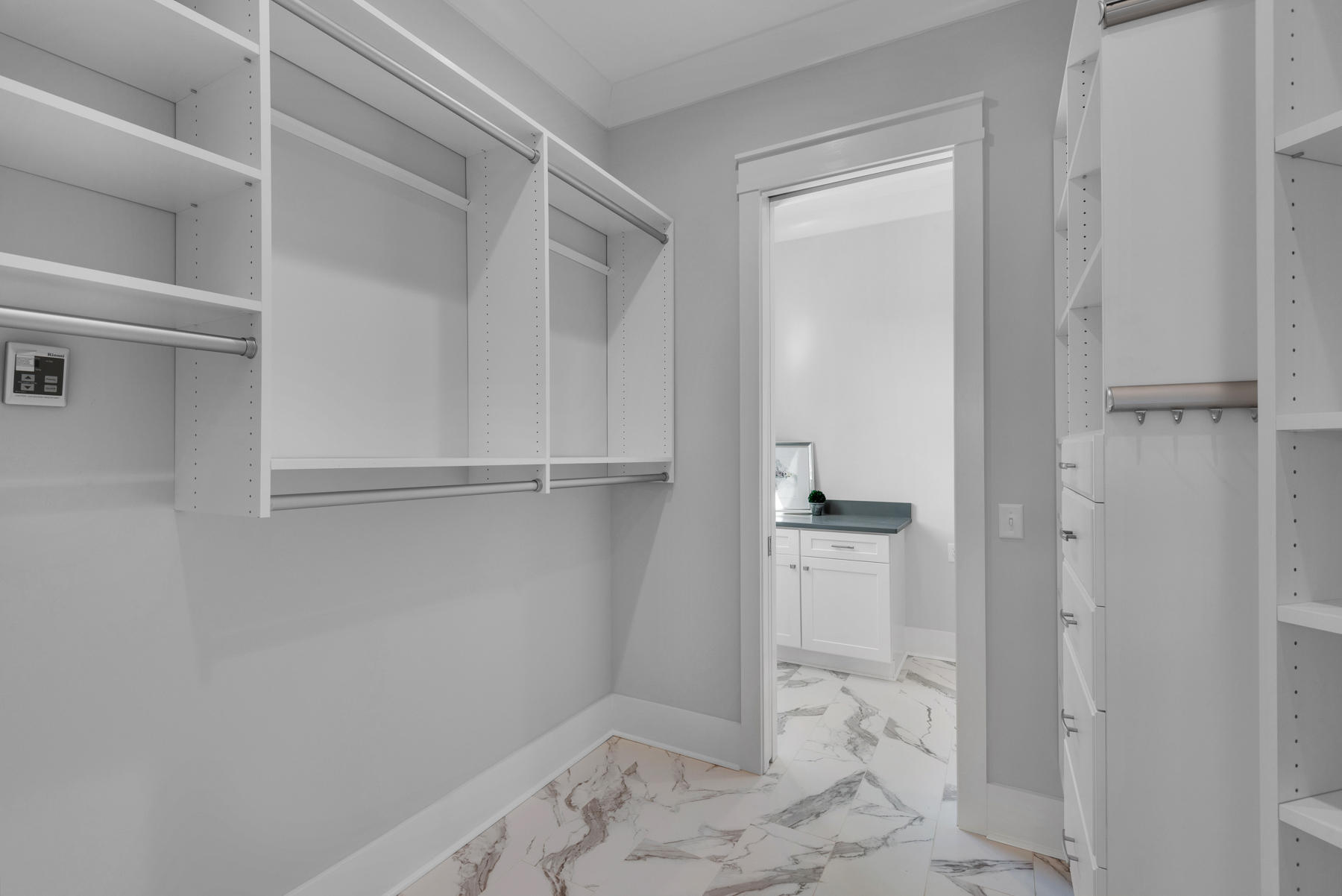 SOUNDSIDE EAST - Residential