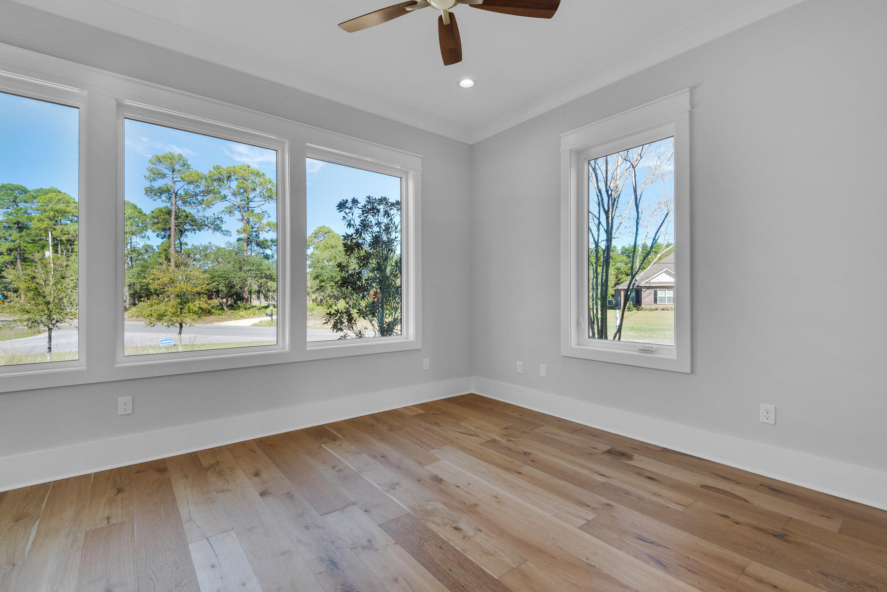 SOUNDSIDE EAST - Residential