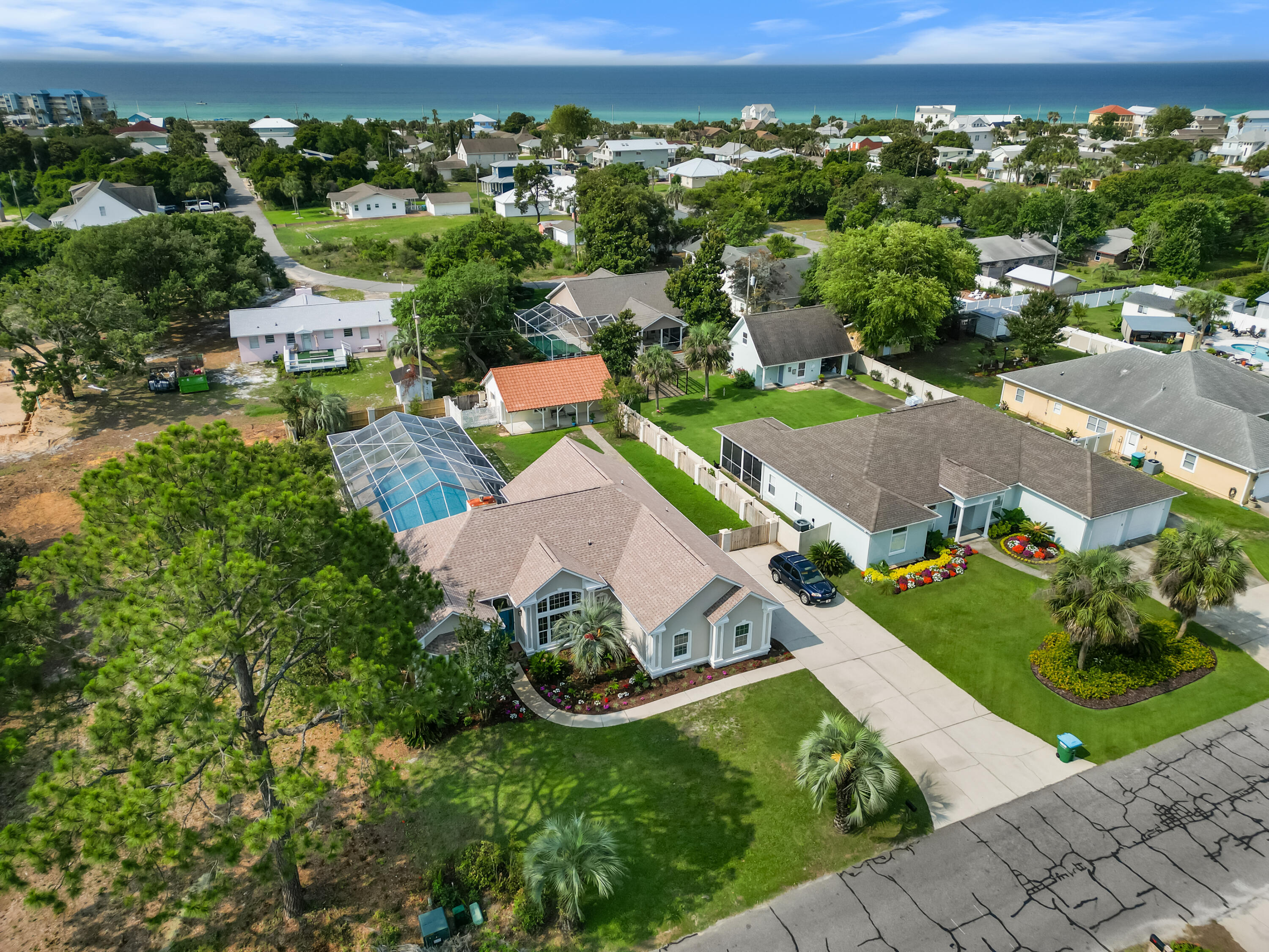 GULF VISTA - Residential
