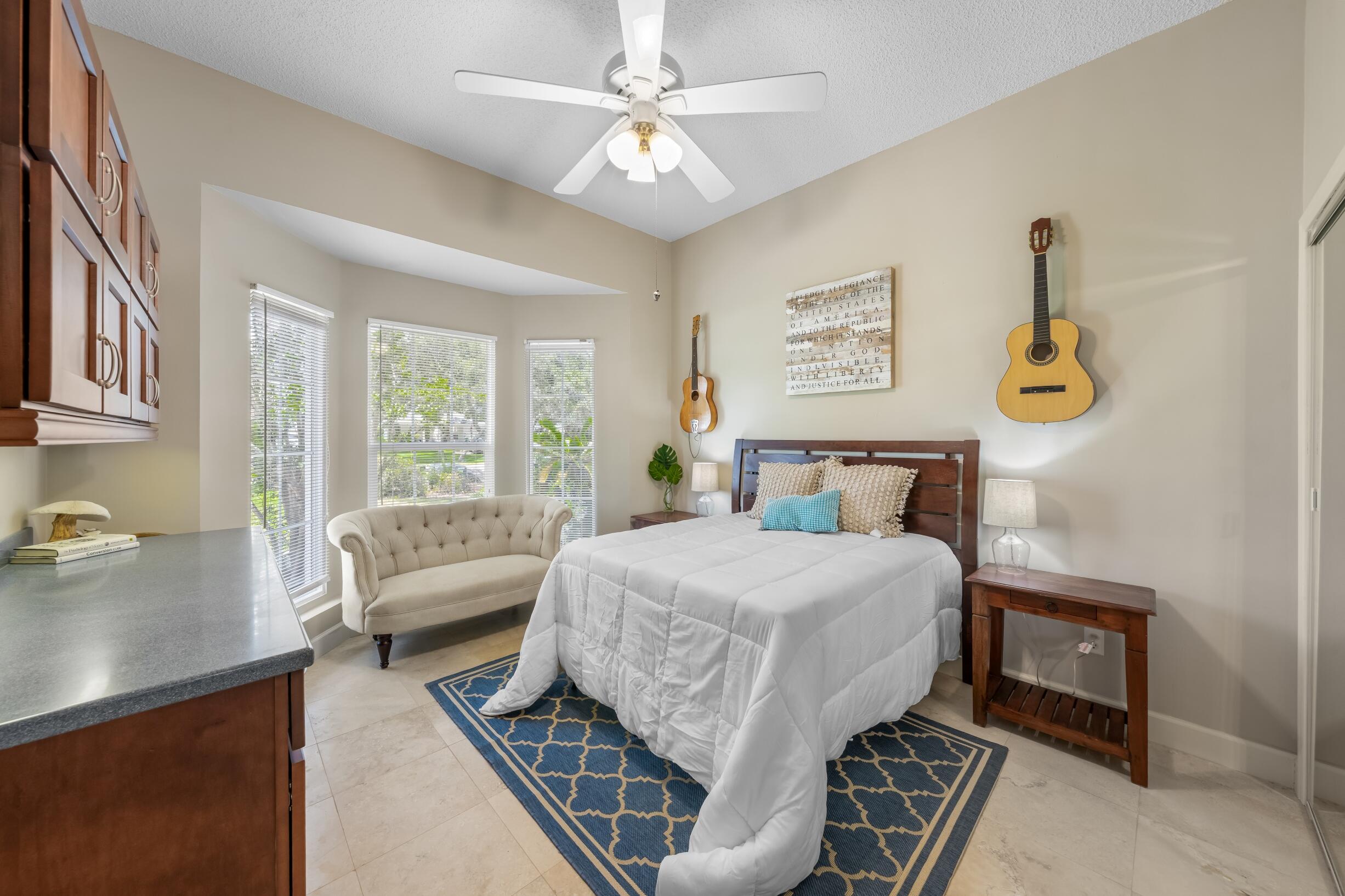 GULF VISTA - Residential