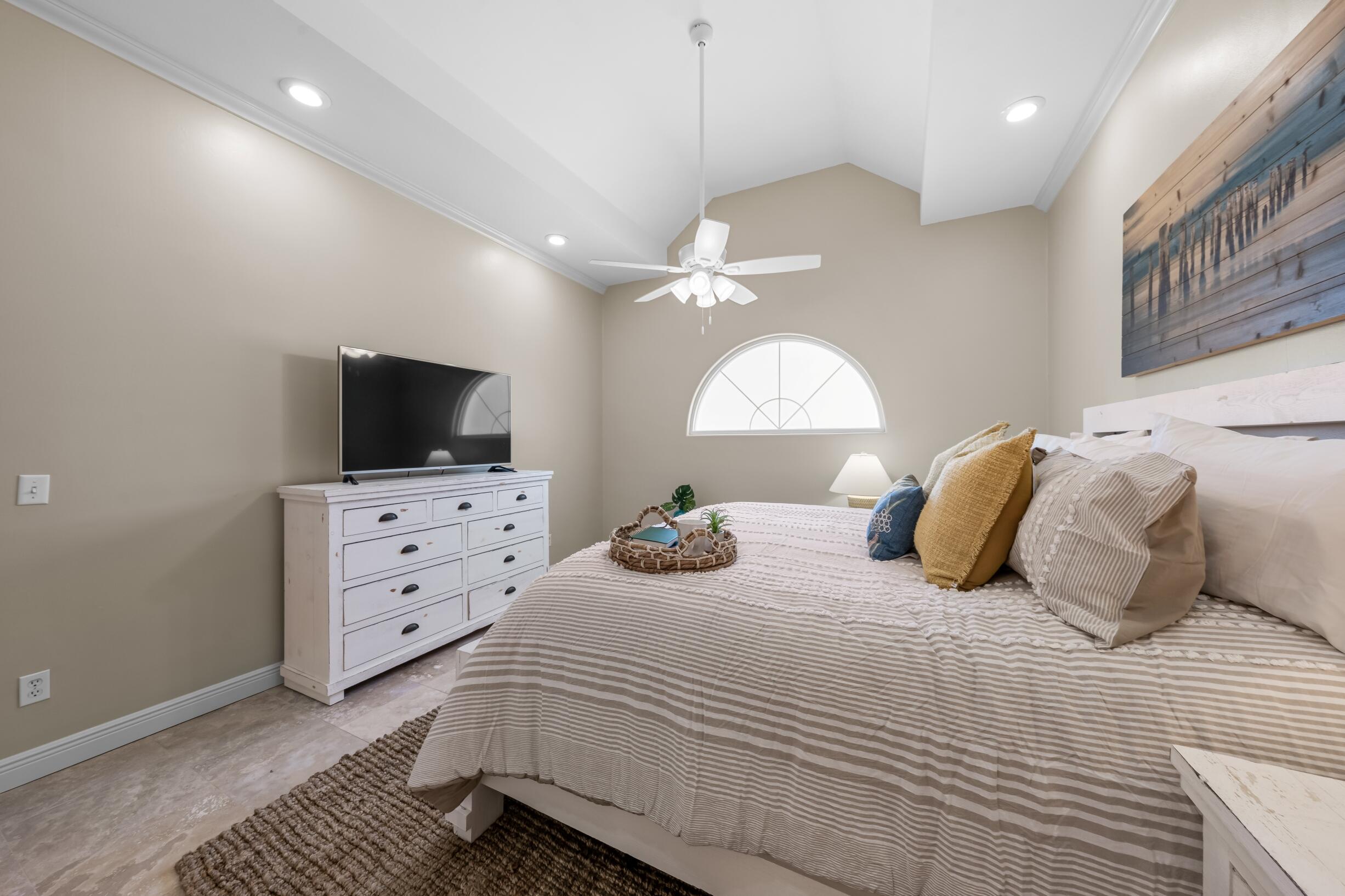 GULF VISTA - Residential