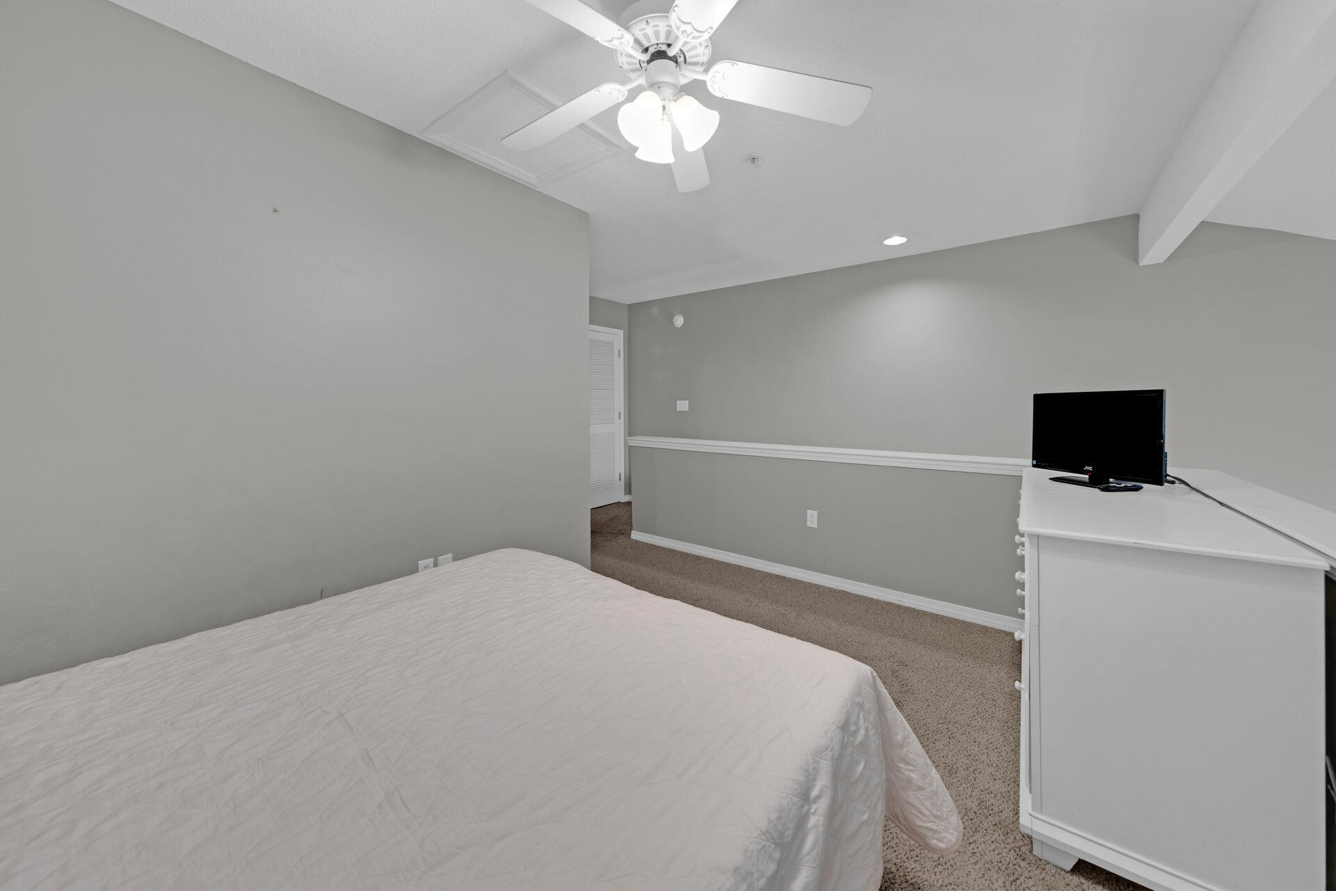 CARIBBEAN DUNES PH II - Residential