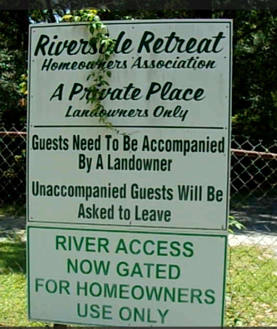 Golden opportunity to own a portion of the Riverside Retreat Inlet community. Two (2) beautiful wooded lots comprising 1.81 acres of level land to build the home of your dreams. Walk to the community gazebo directly across from your property or to the boat ramp. This piece of paradise could be yours. Call your favorite realtor to schedule your showing today.
