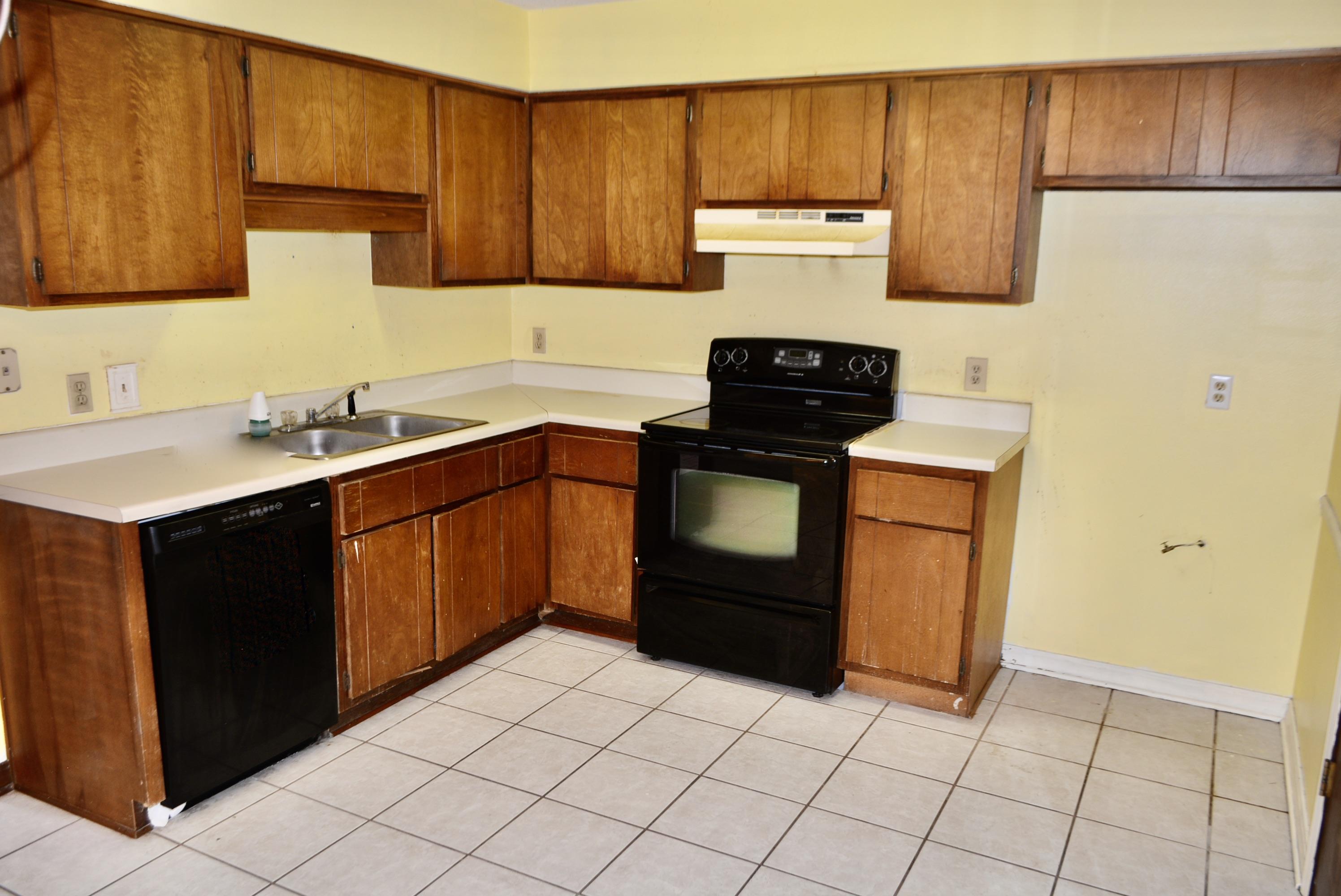 BROWNSVILLE STATION 3 - Residential