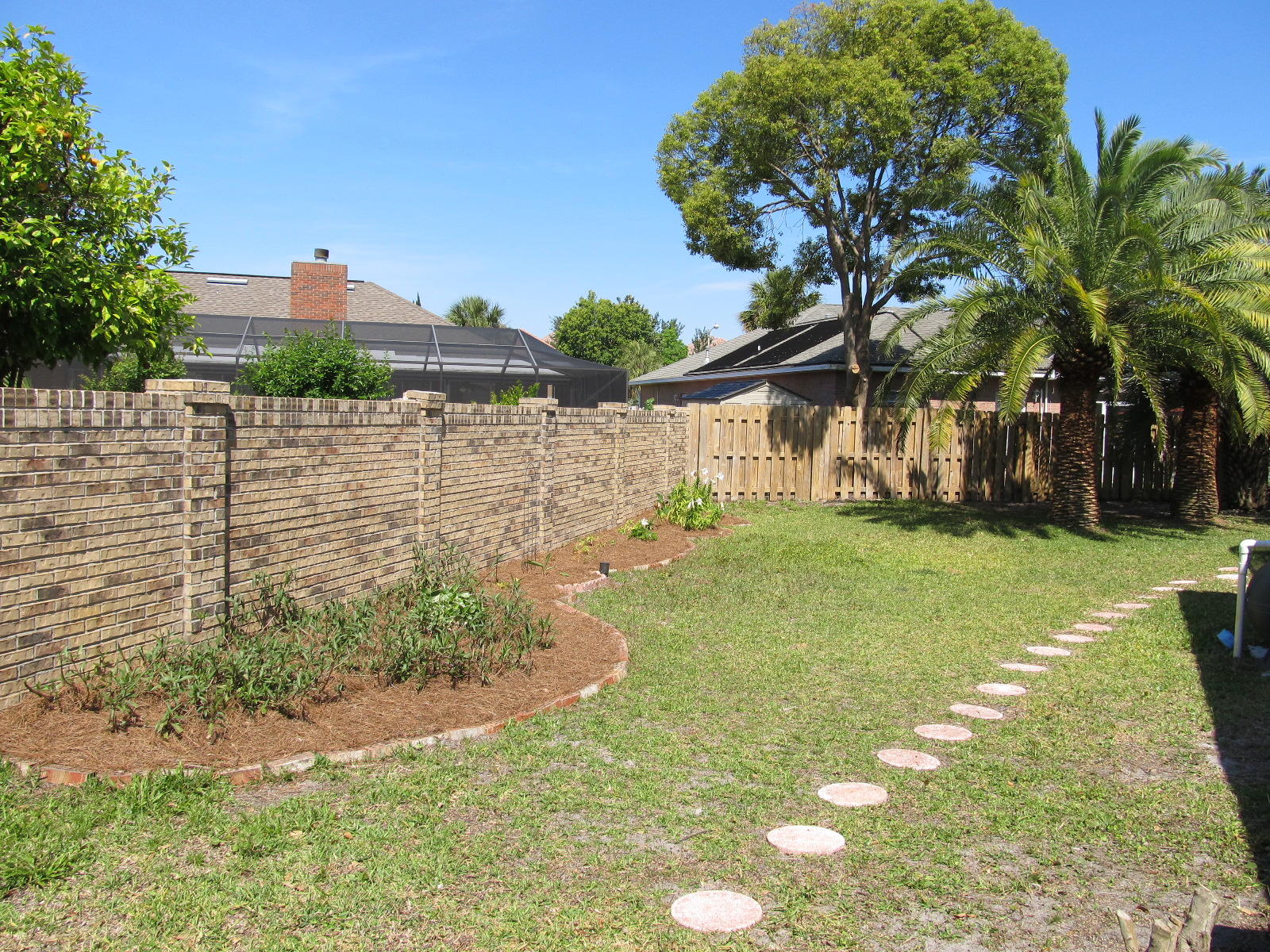 EMERALD BREEZE ESTATES - Residential