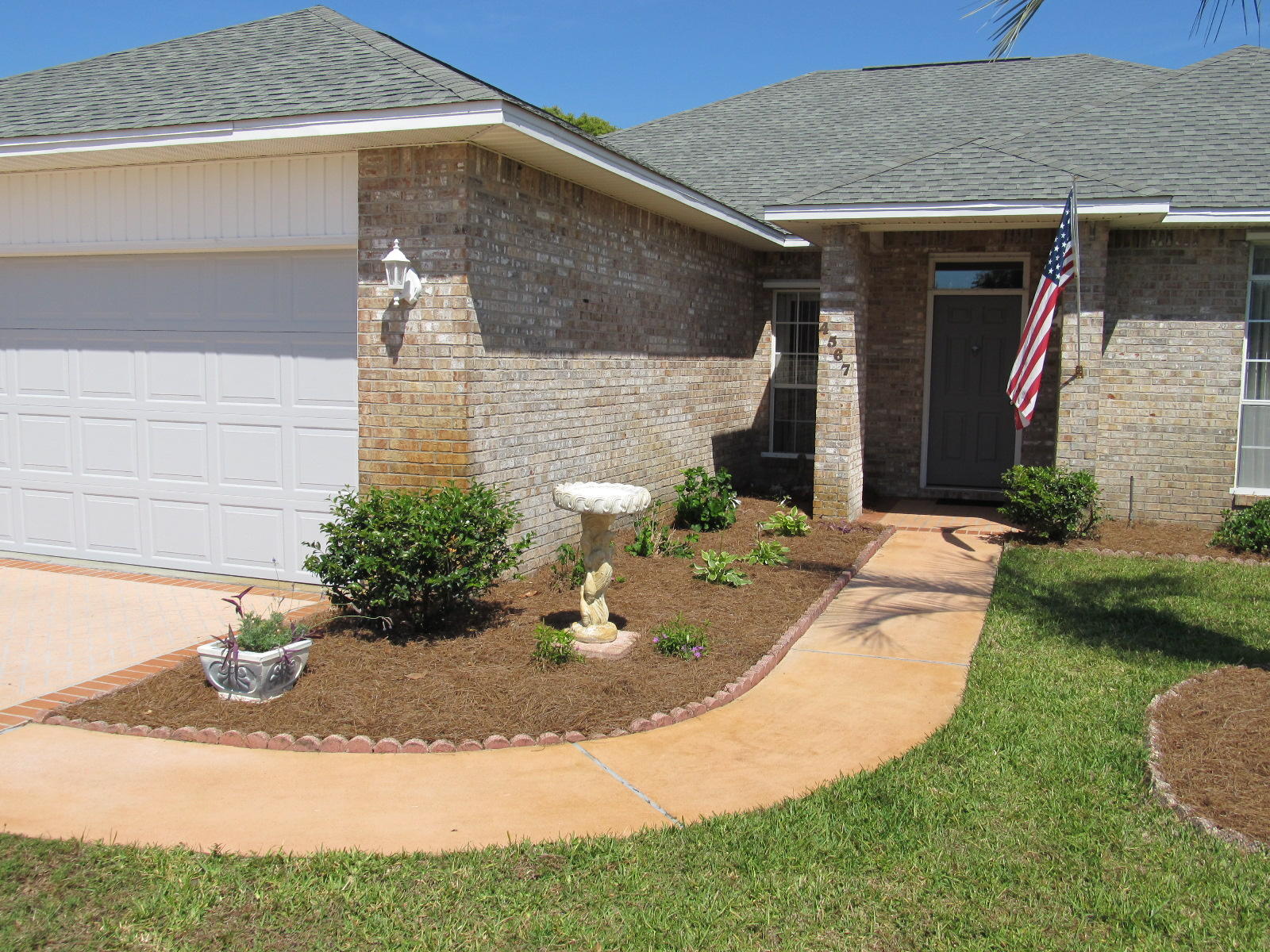 EMERALD BREEZE ESTATES - Residential