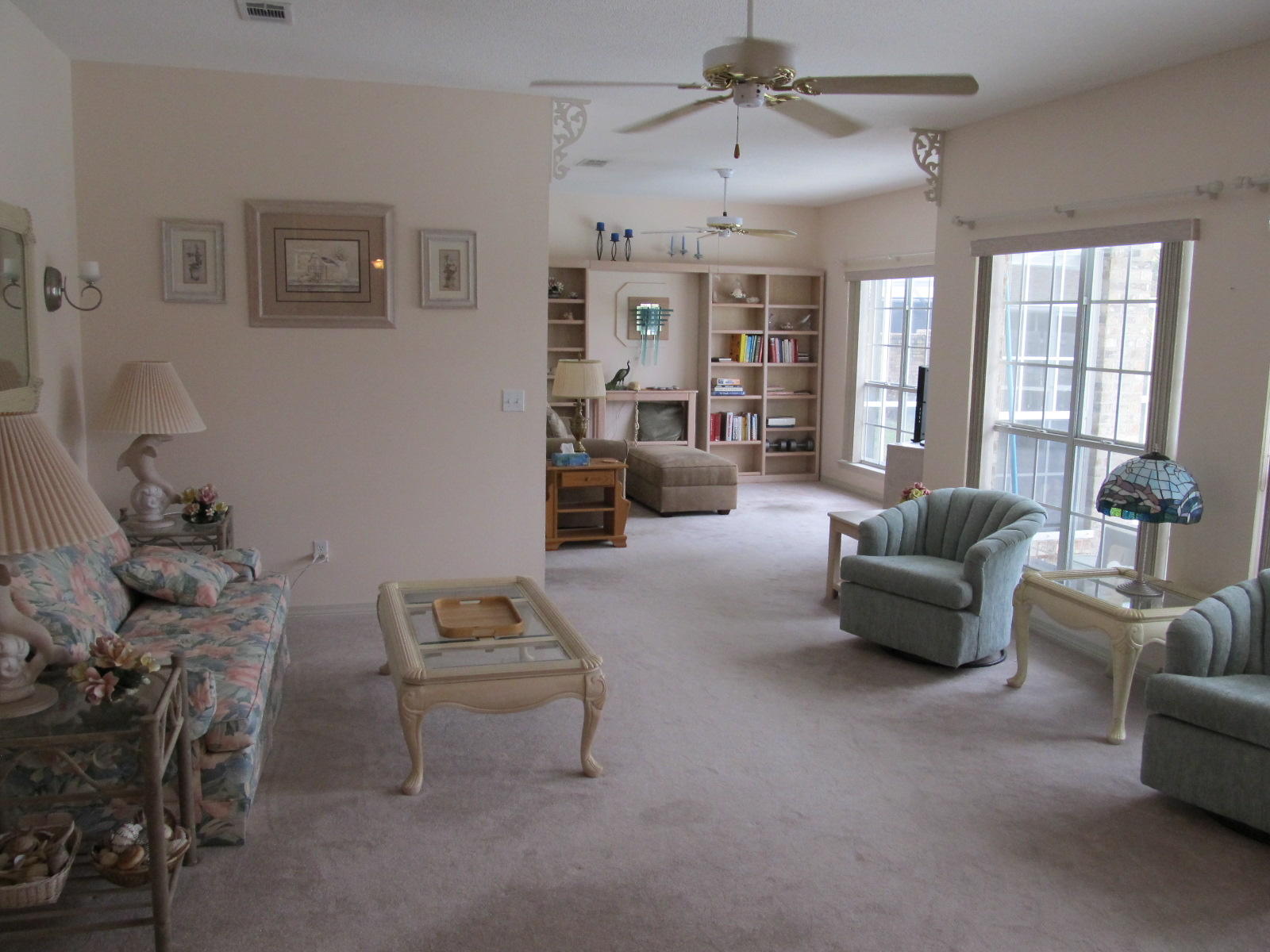 EMERALD BREEZE ESTATES - Residential