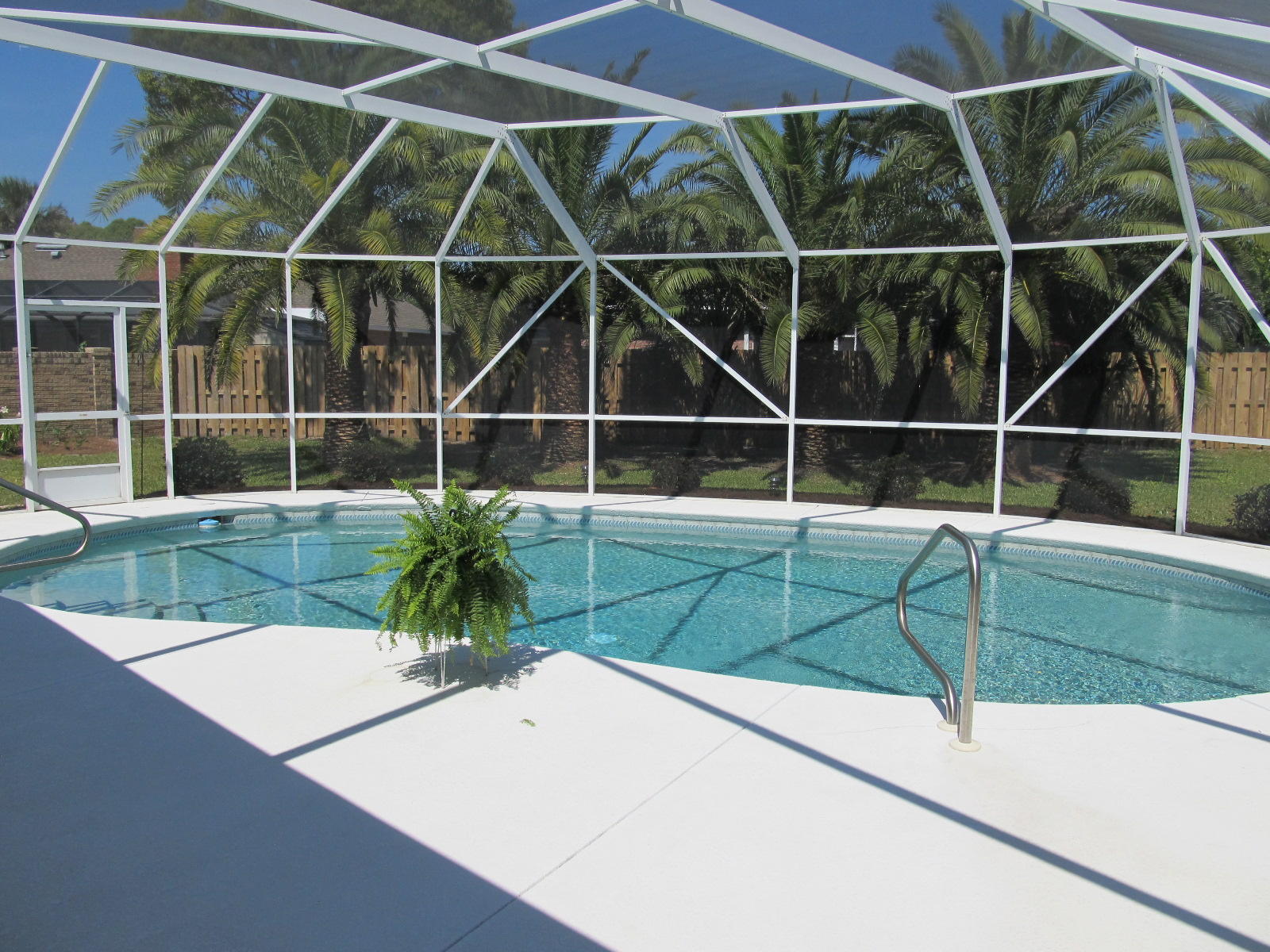 EMERALD BREEZE ESTATES - Residential