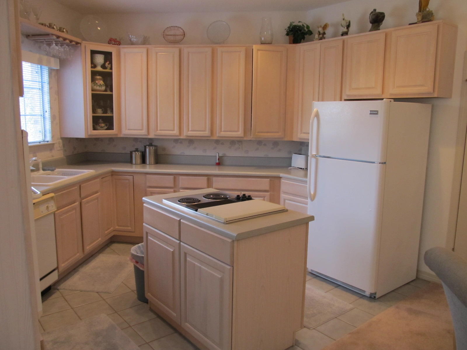 EMERALD BREEZE ESTATES - Residential