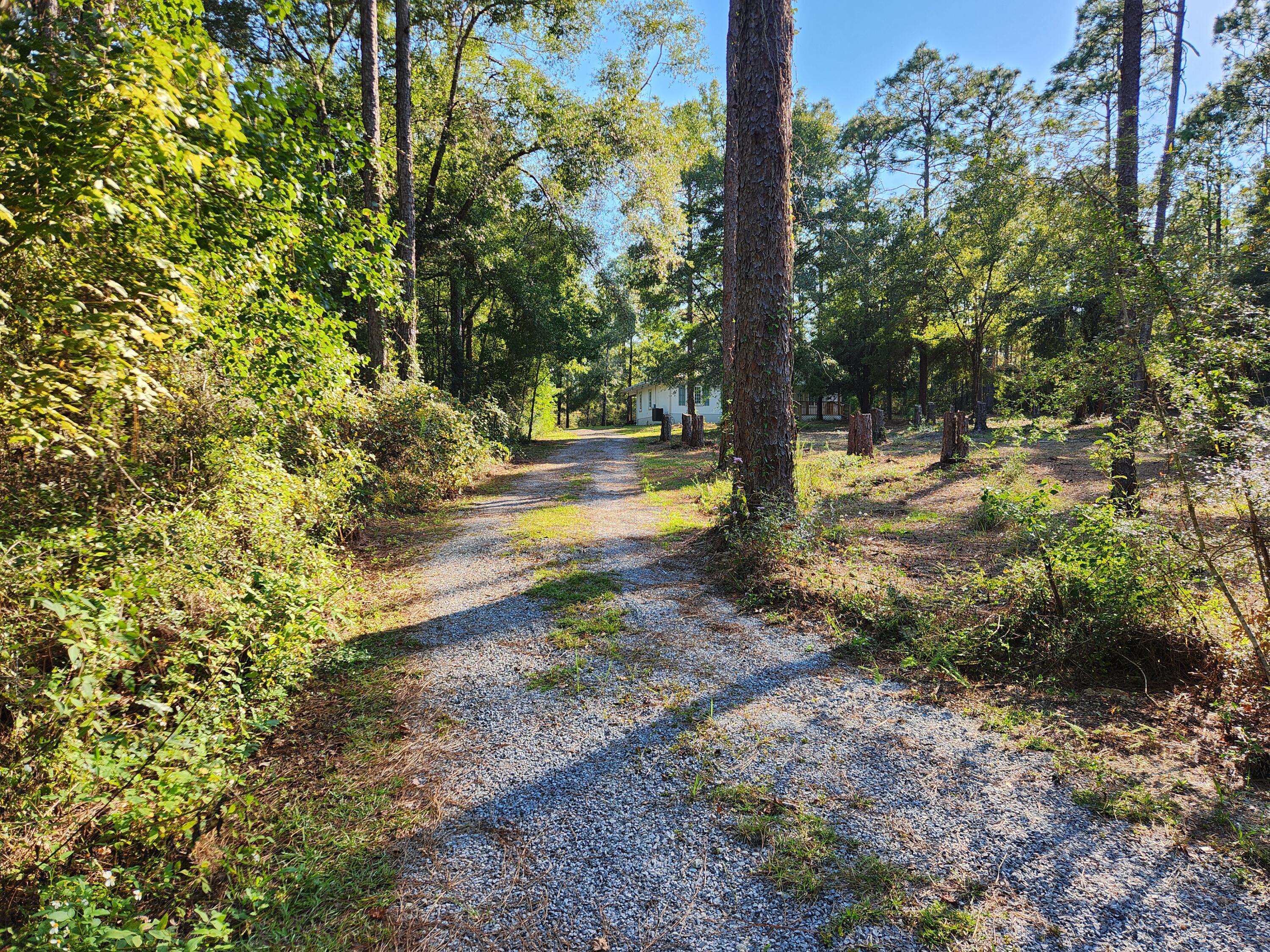 DEER RUN ACRES UNREC - Residential