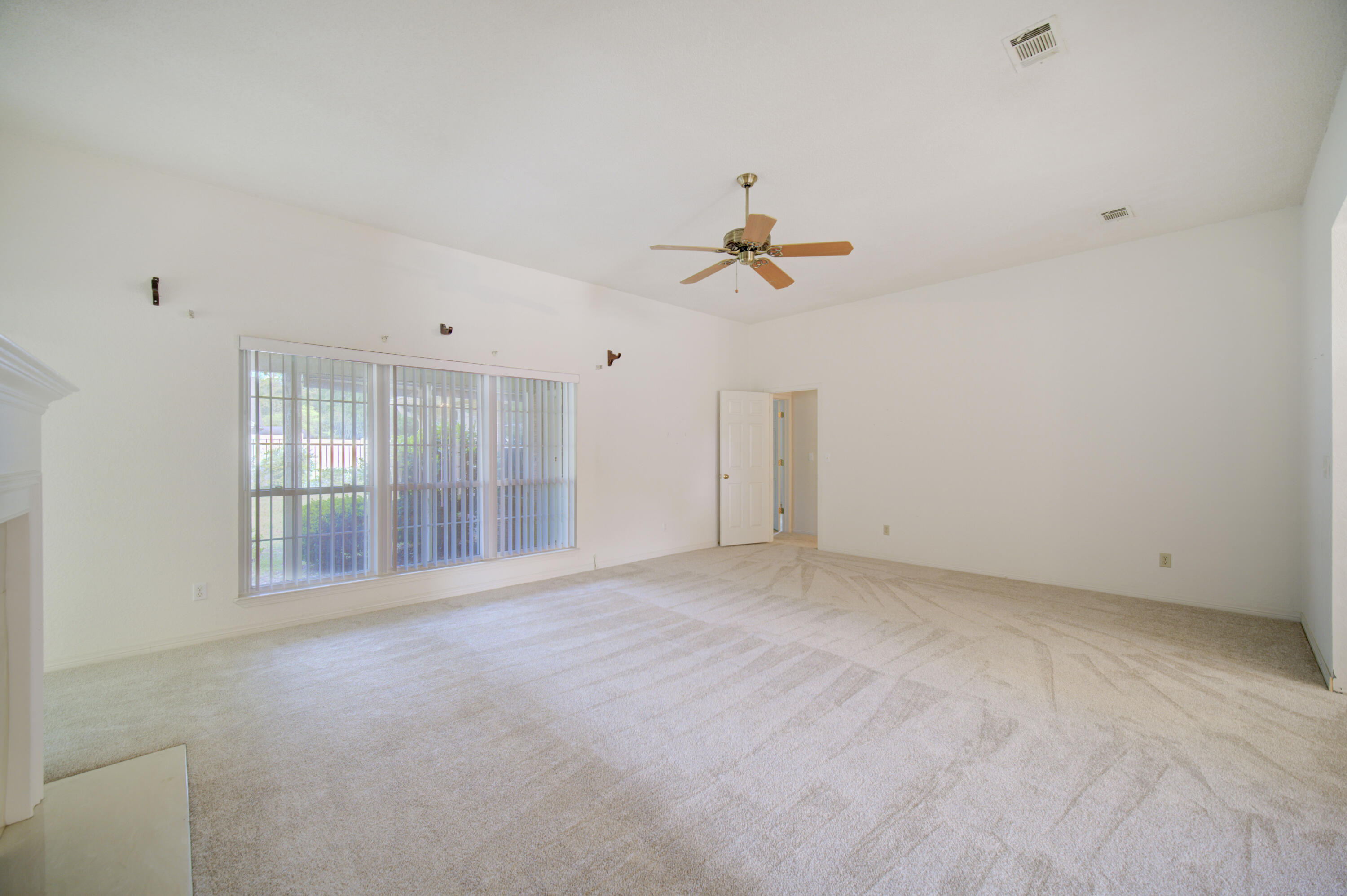 ROCKY BAYOU COUNTRY CLUB ESTATES 3 - Residential