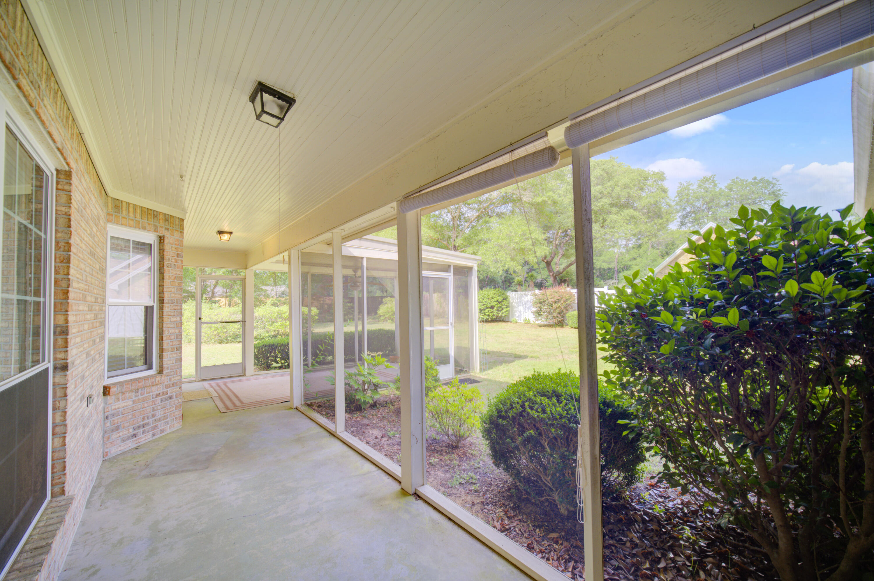 ROCKY BAYOU COUNTRY CLUB ESTATES 3 - Residential