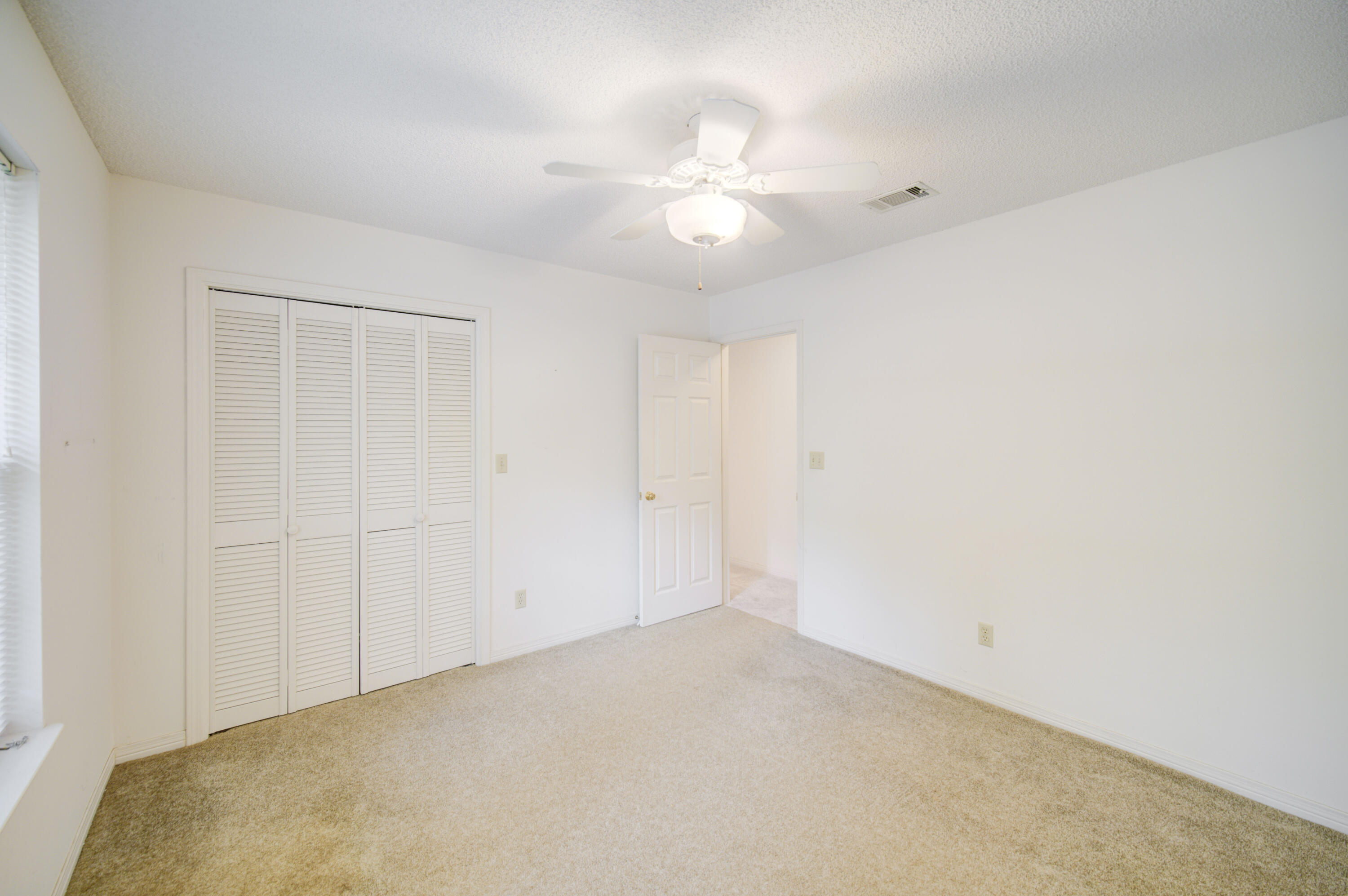 ROCKY BAYOU COUNTRY CLUB ESTATES 3 - Residential