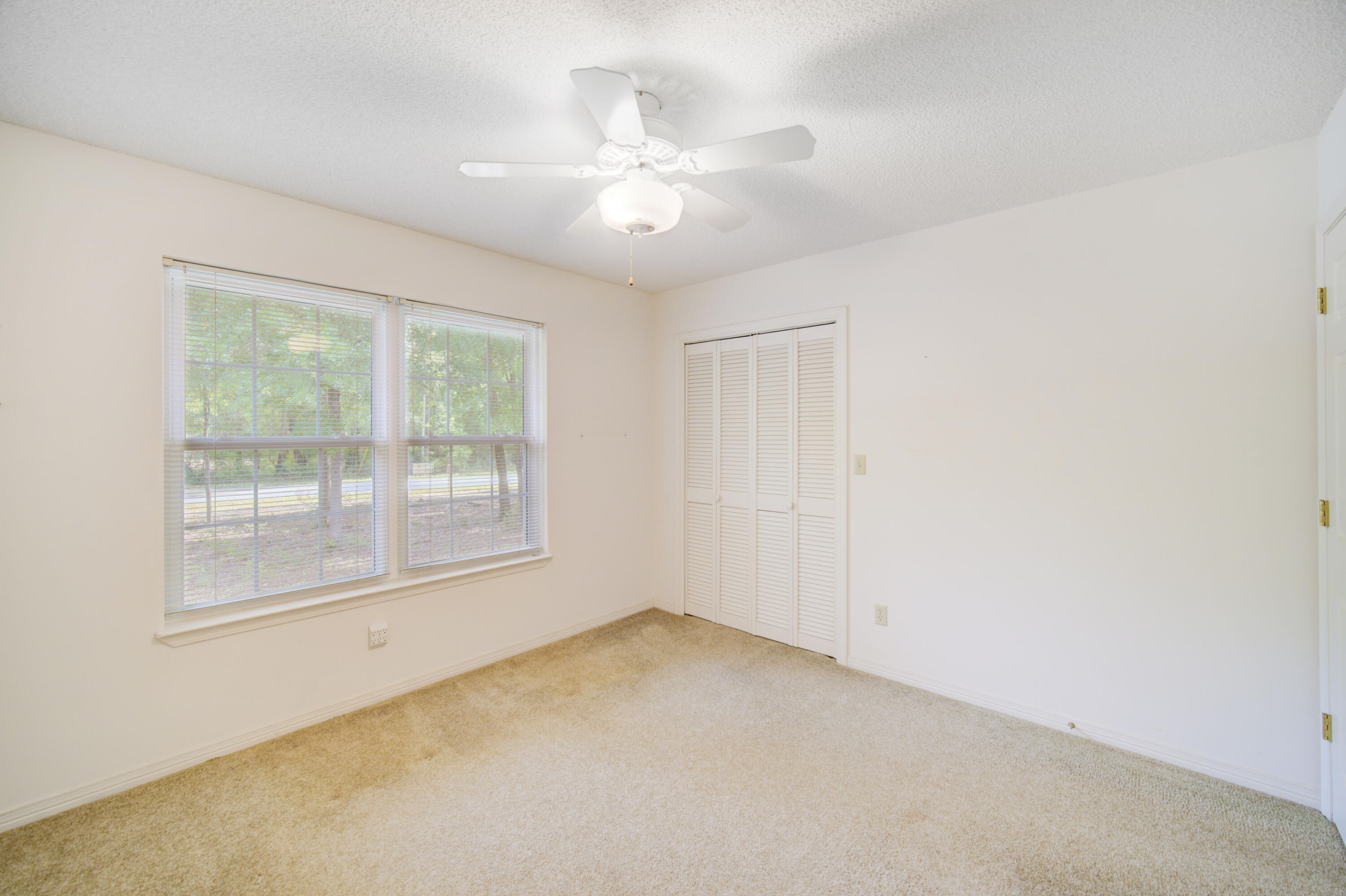 ROCKY BAYOU COUNTRY CLUB ESTATES 3 - Residential