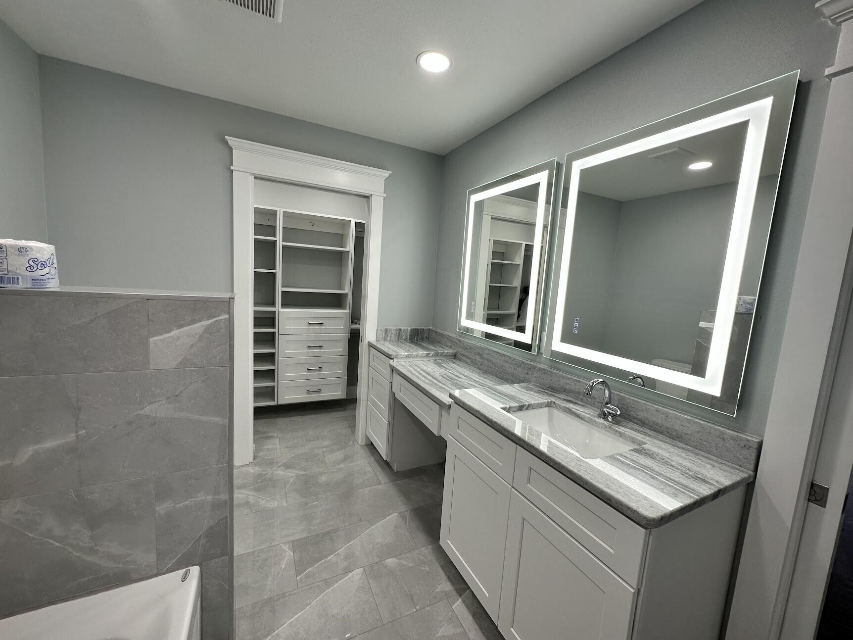 VALPARAISO PINECREST 6 - Residential Lease
