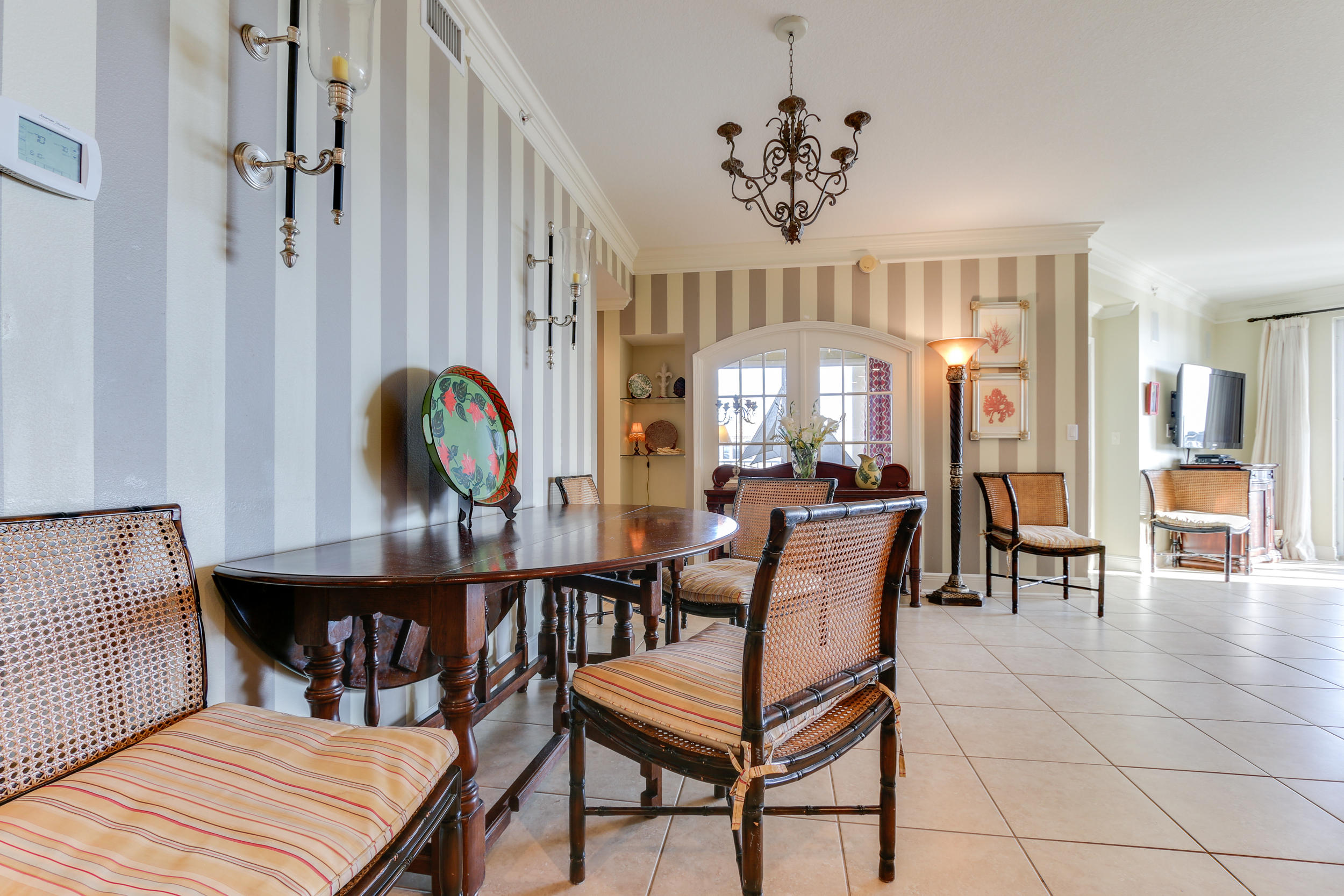 San Remo Condominiums - Residential