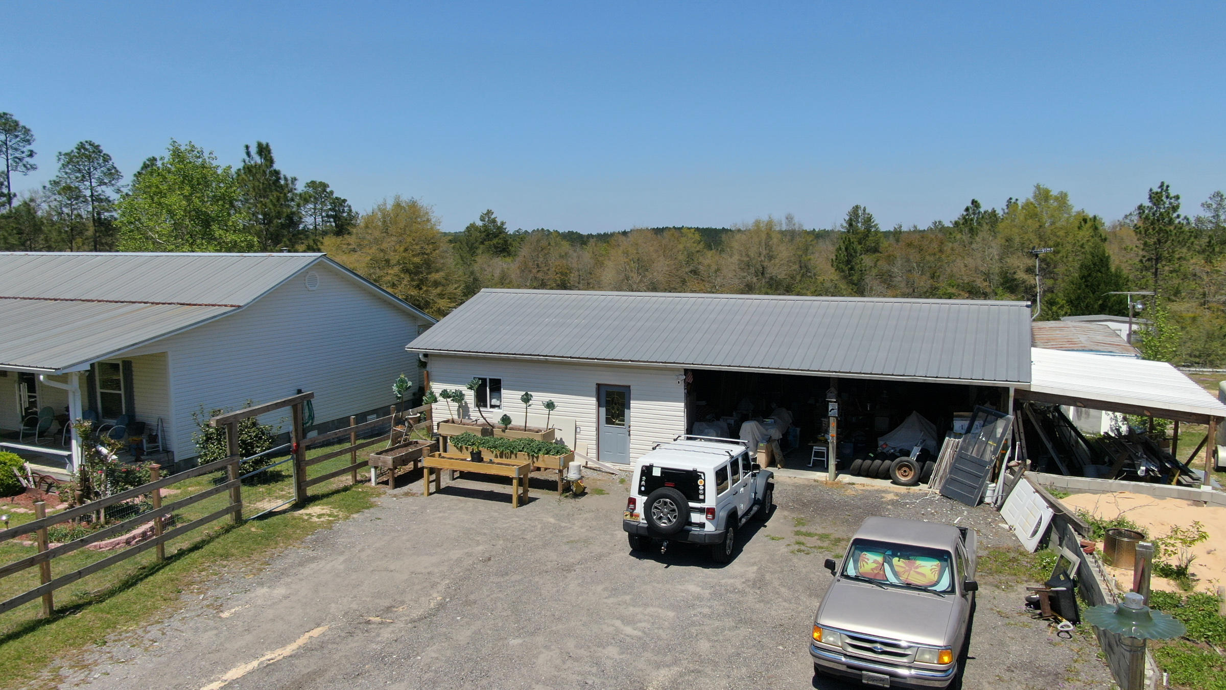 METES & BOUNDS - Residential