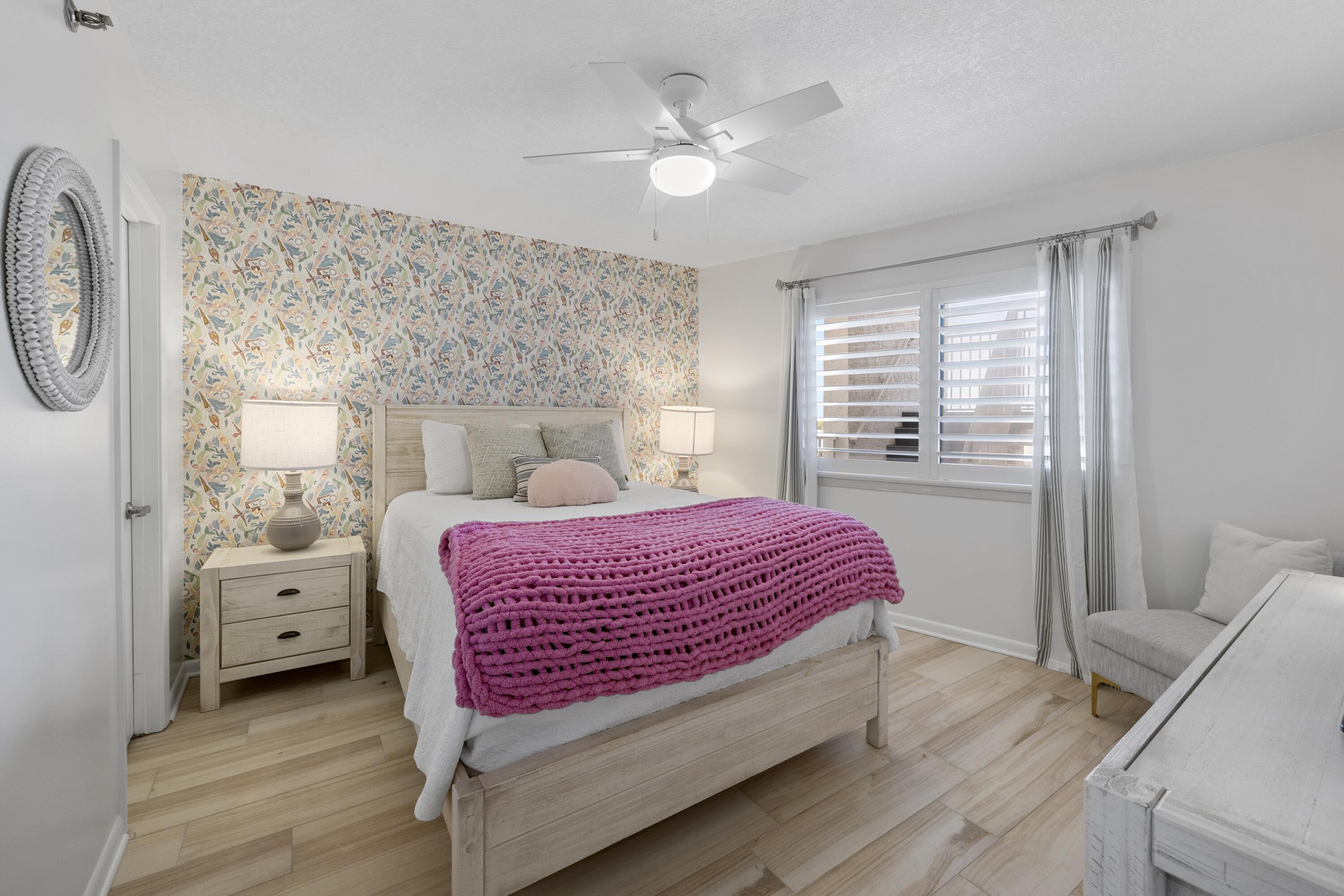 MAINSAIL CONDO PH 4 - Residential