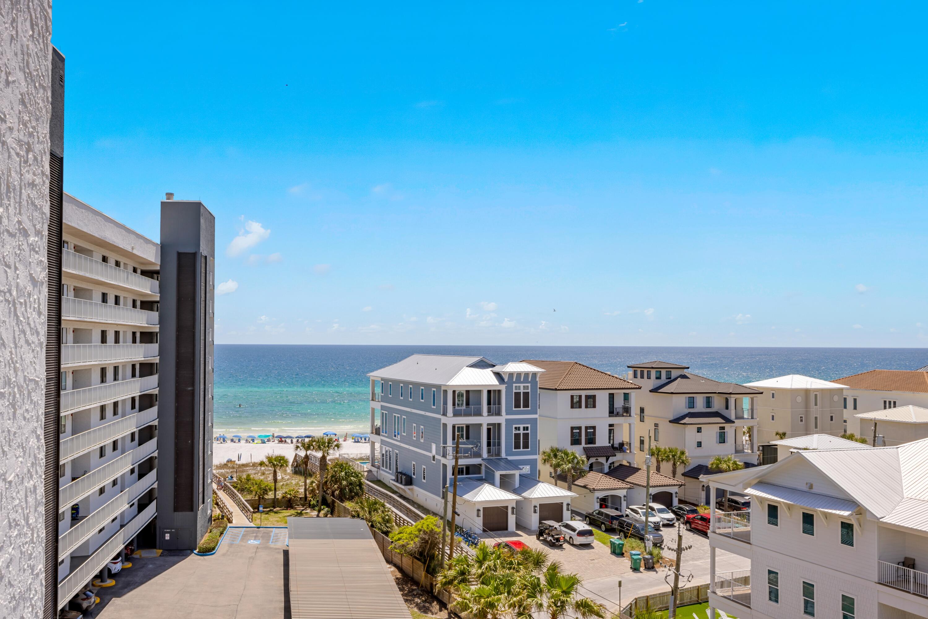 MAINSAIL CONDO PH 4 - Residential