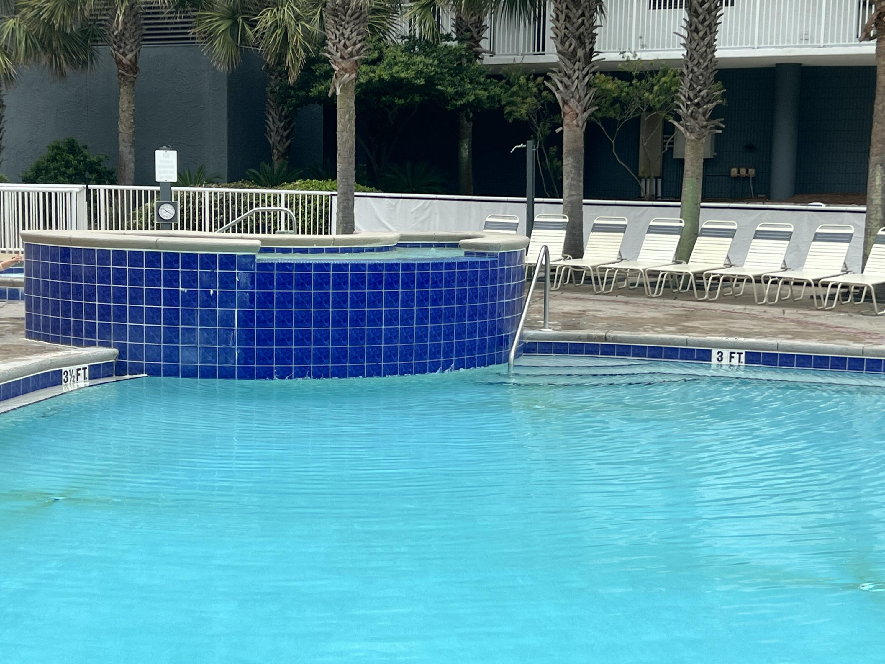 MAINSAIL CONDO PH 4 - Residential