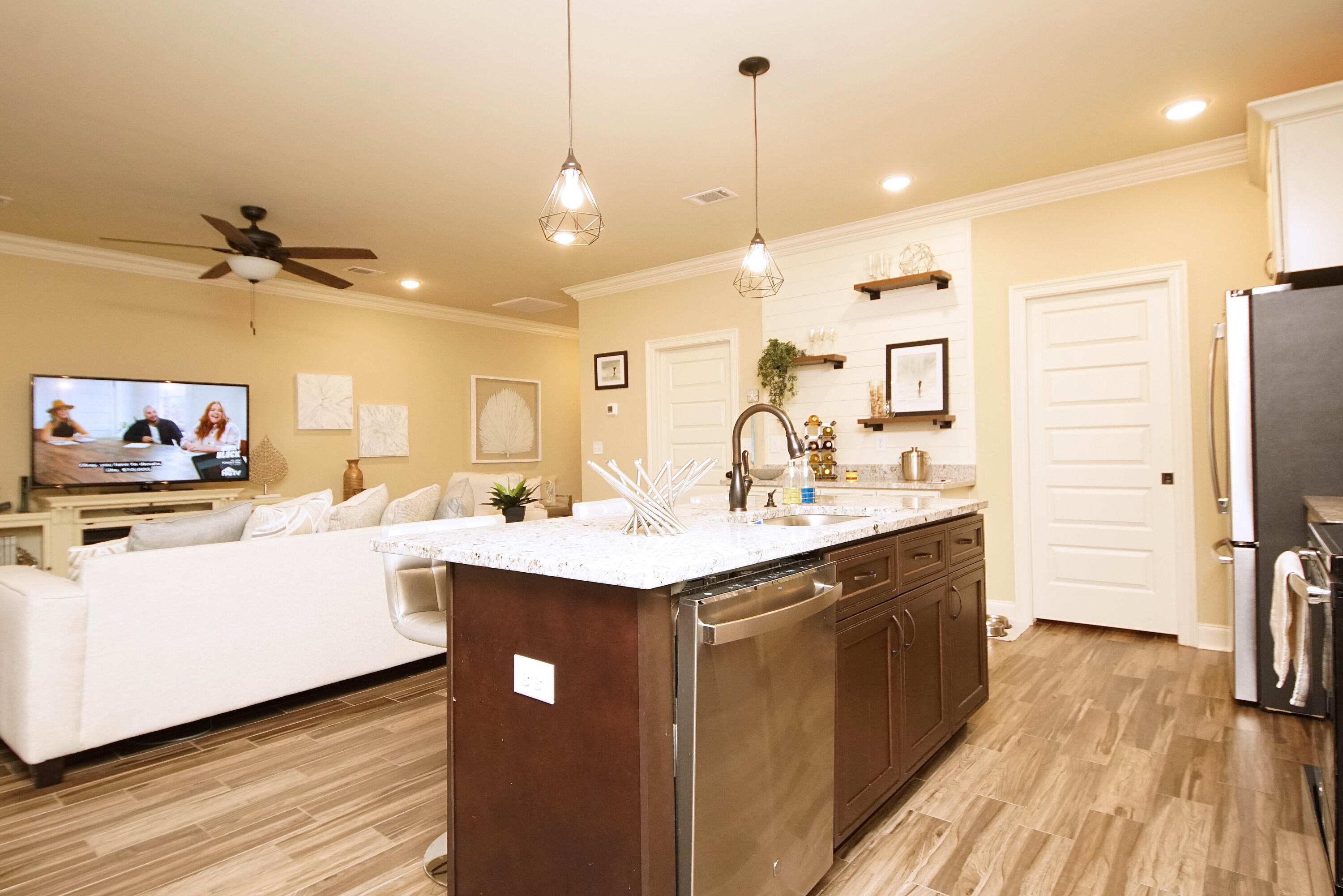 NAVARRE FIRST ADD - Residential