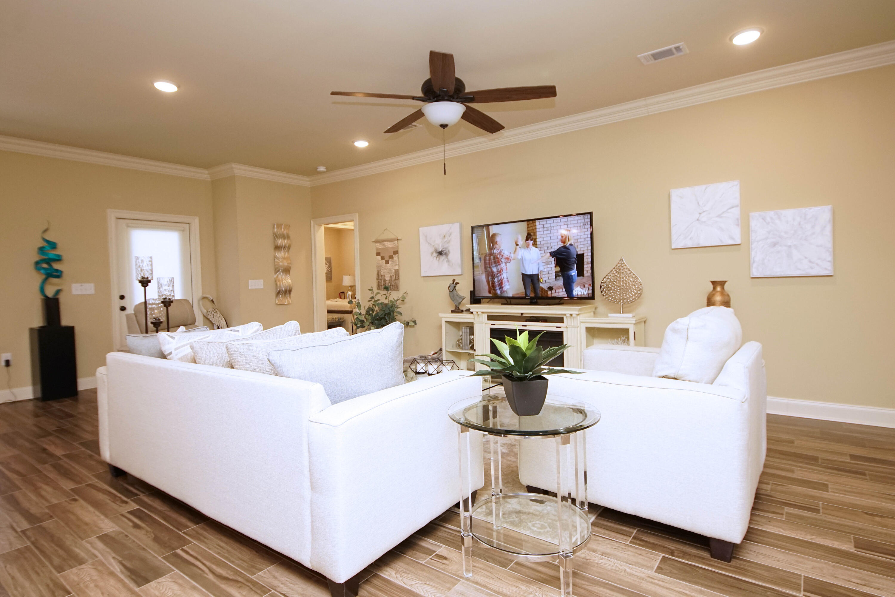NAVARRE FIRST ADD - Residential