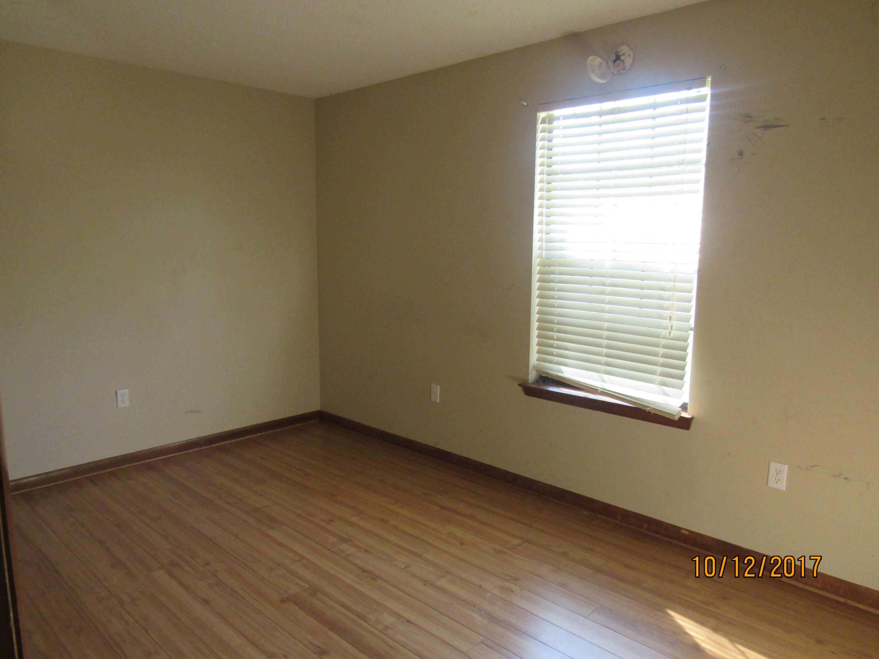 COUNTRY OAKS ESTATES PH 1 - Residential