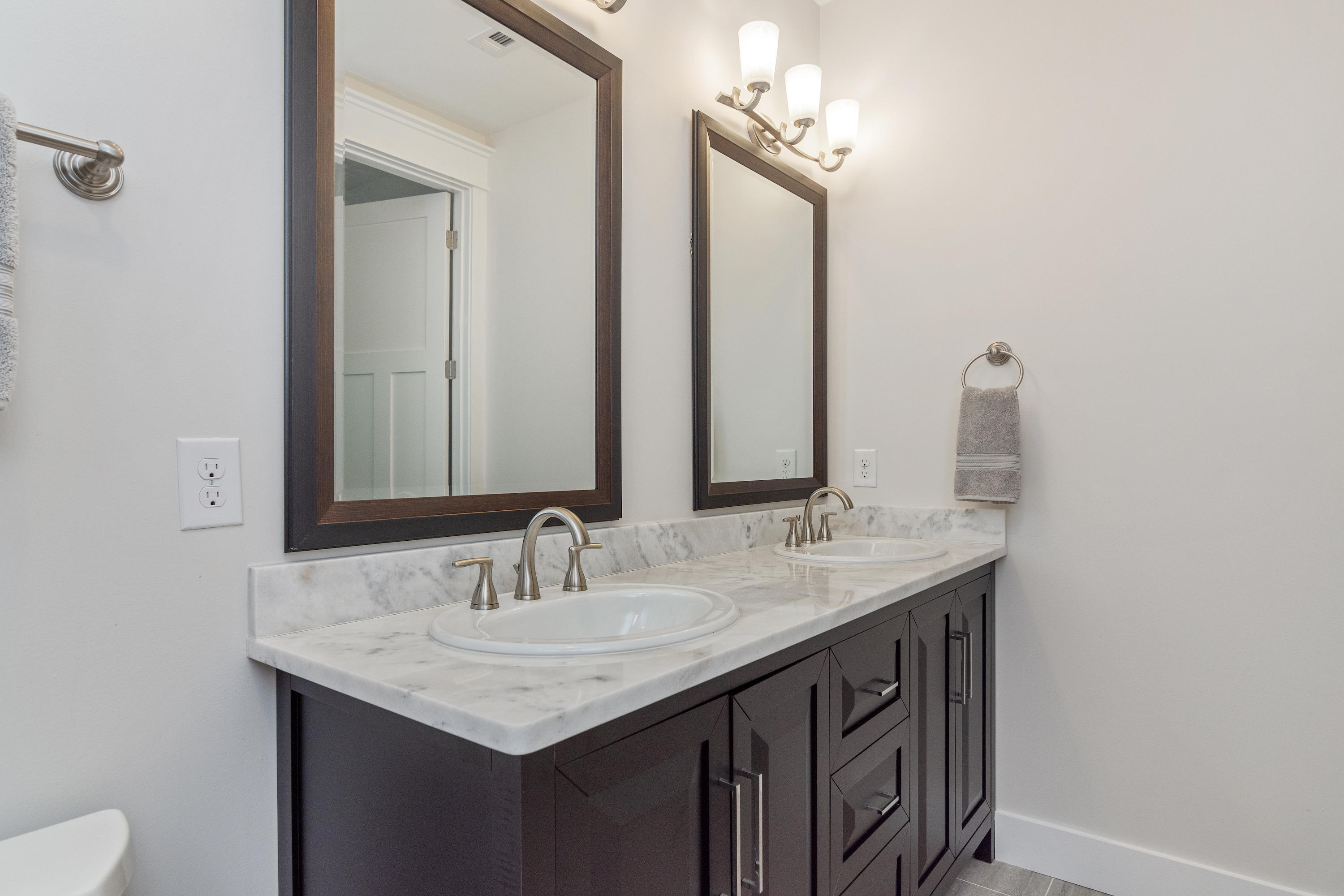 ROSEMONT S/D - Residential