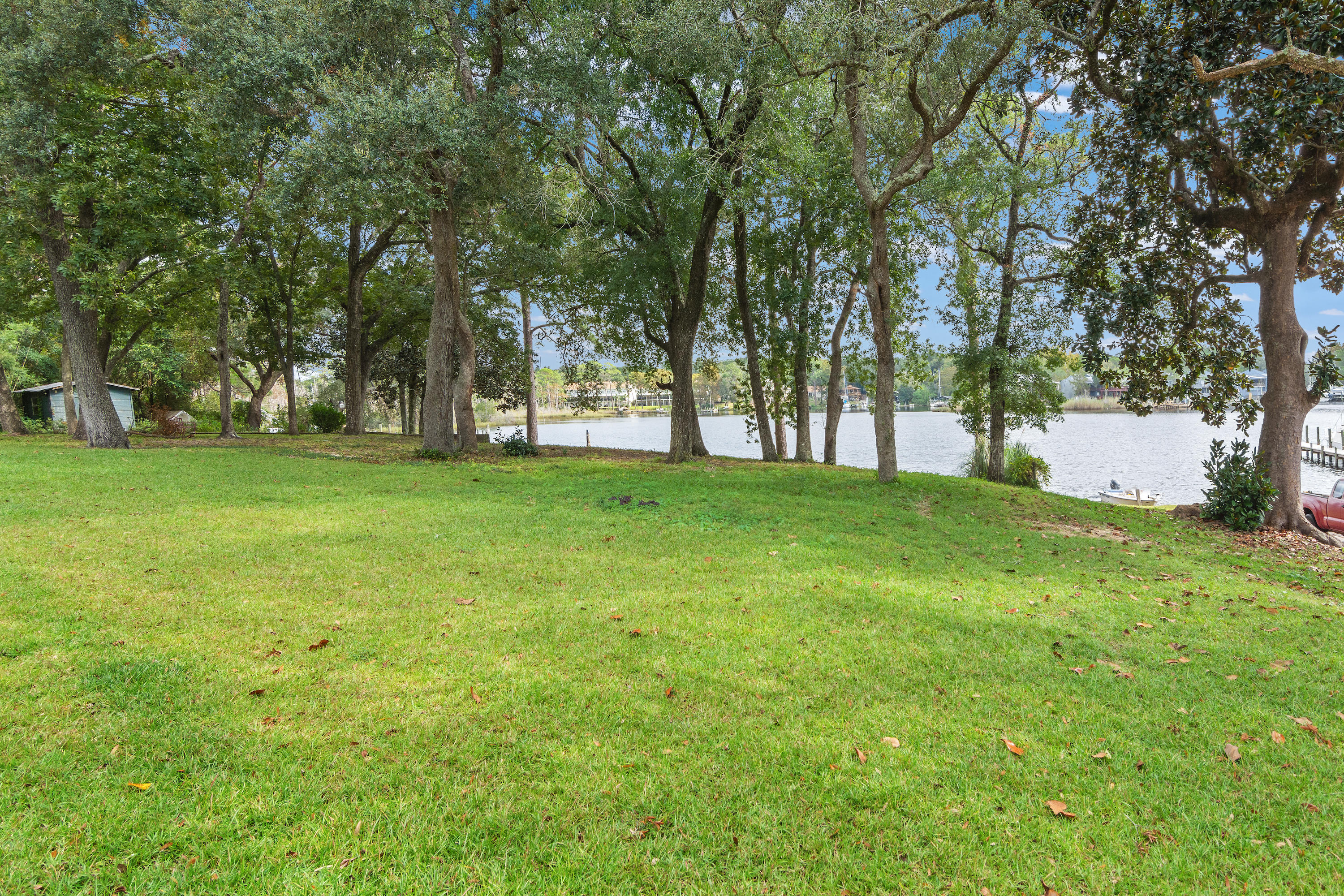 ROSEMONT S/D - Residential