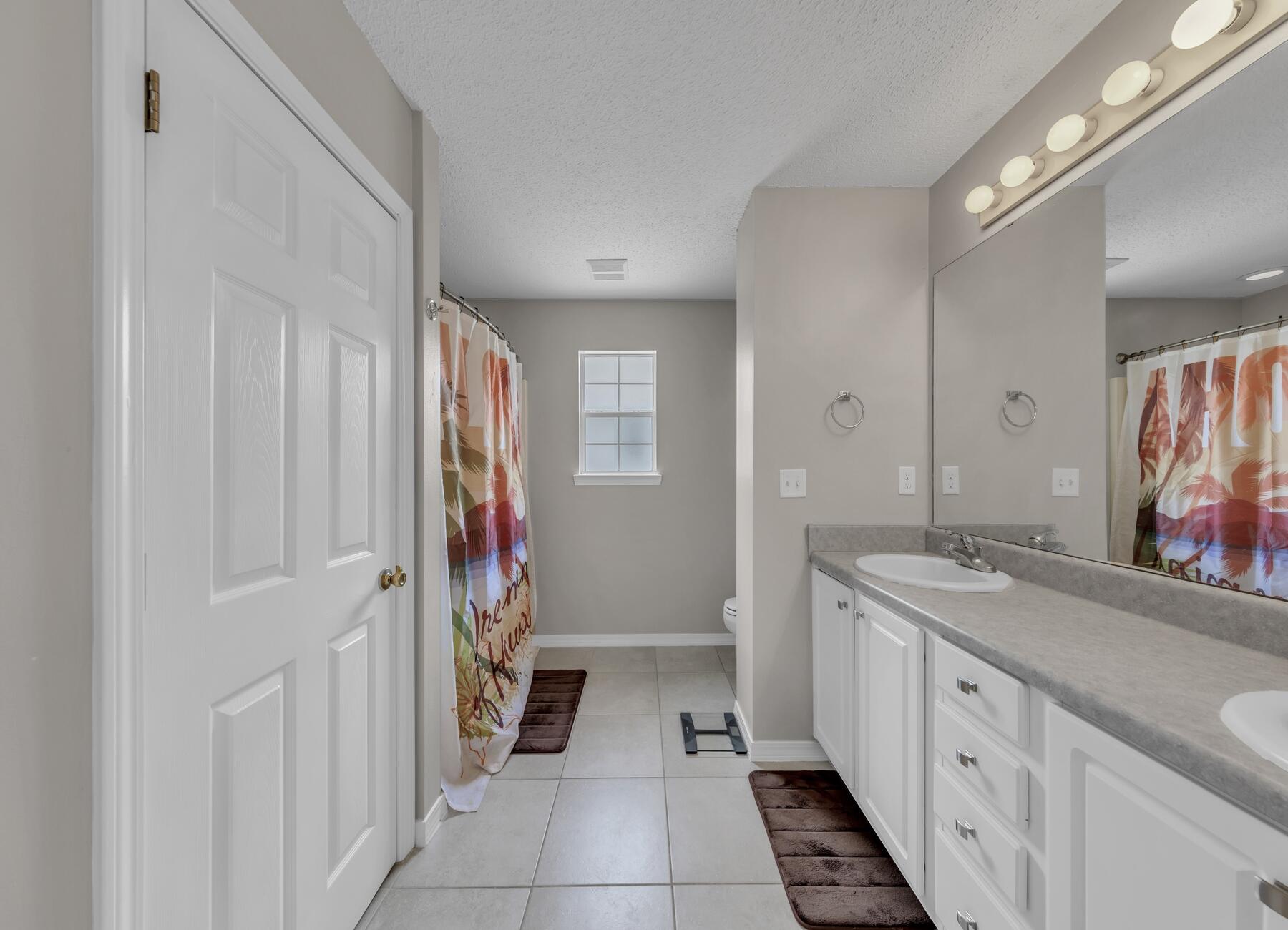 VALLEY CREEK S/D - Residential Lease