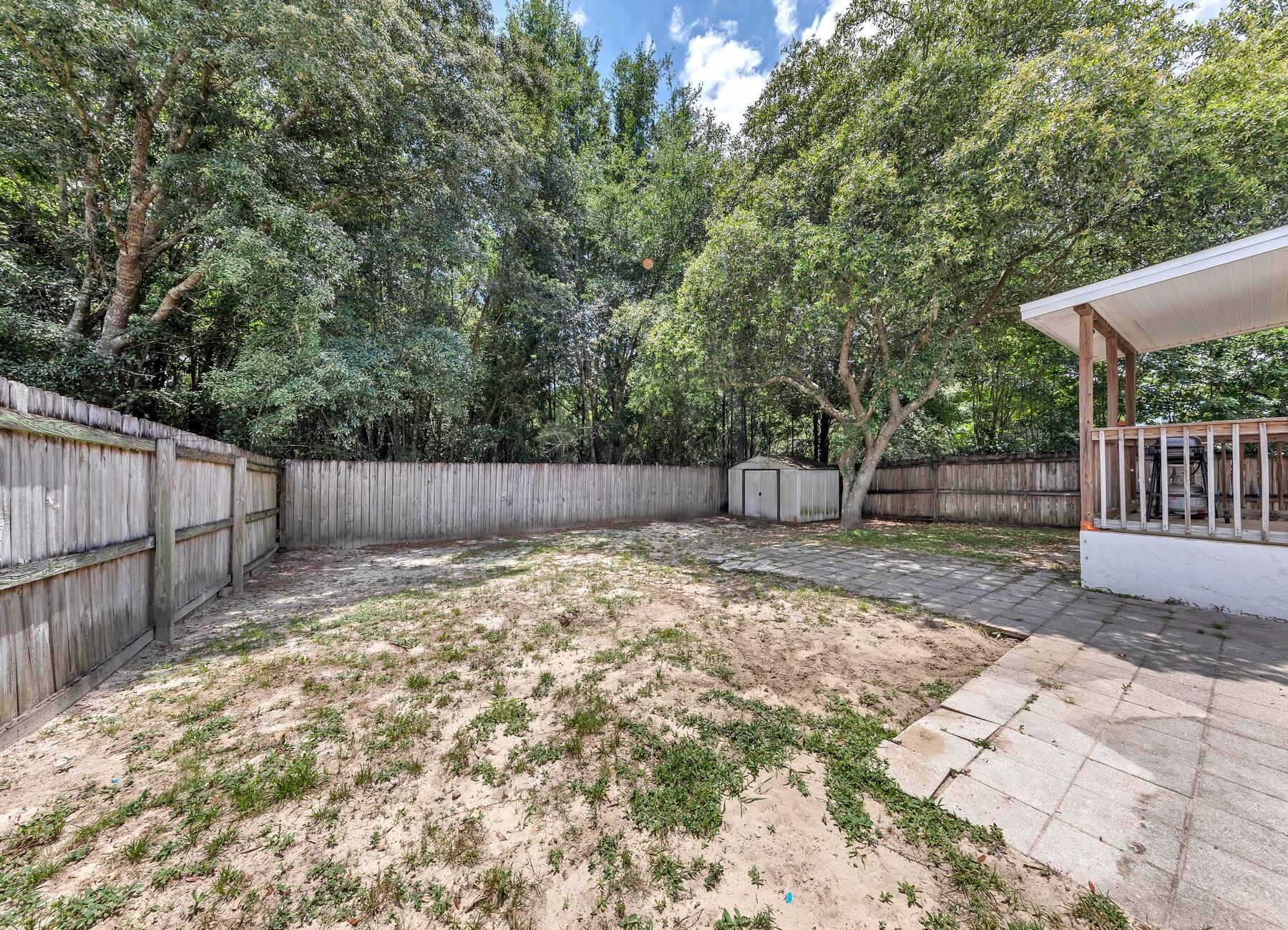 VALLEY CREEK S/D - Residential Lease