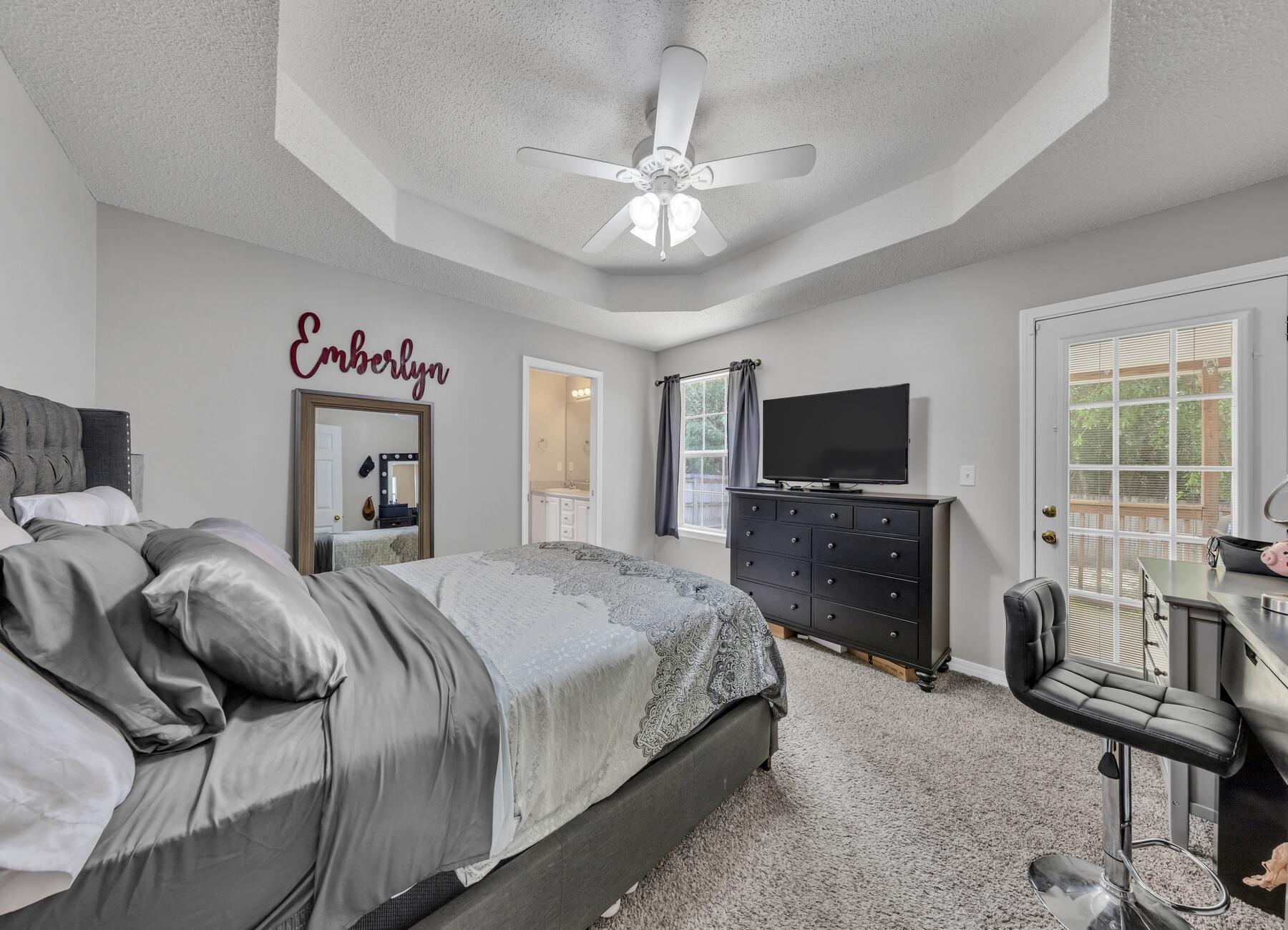 VALLEY CREEK S/D - Residential Lease