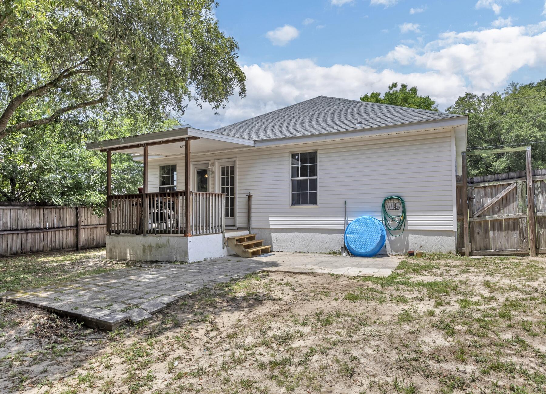 VALLEY CREEK S/D - Residential Lease