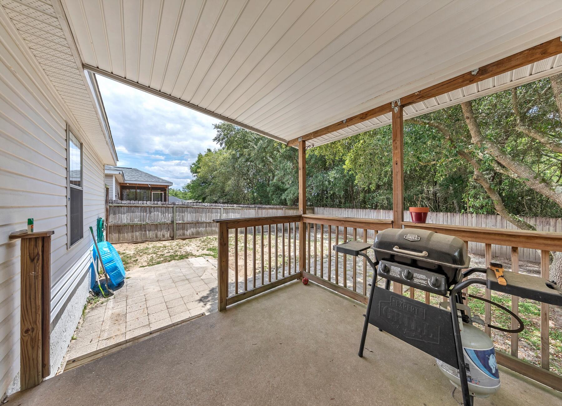 VALLEY CREEK S/D - Residential Lease