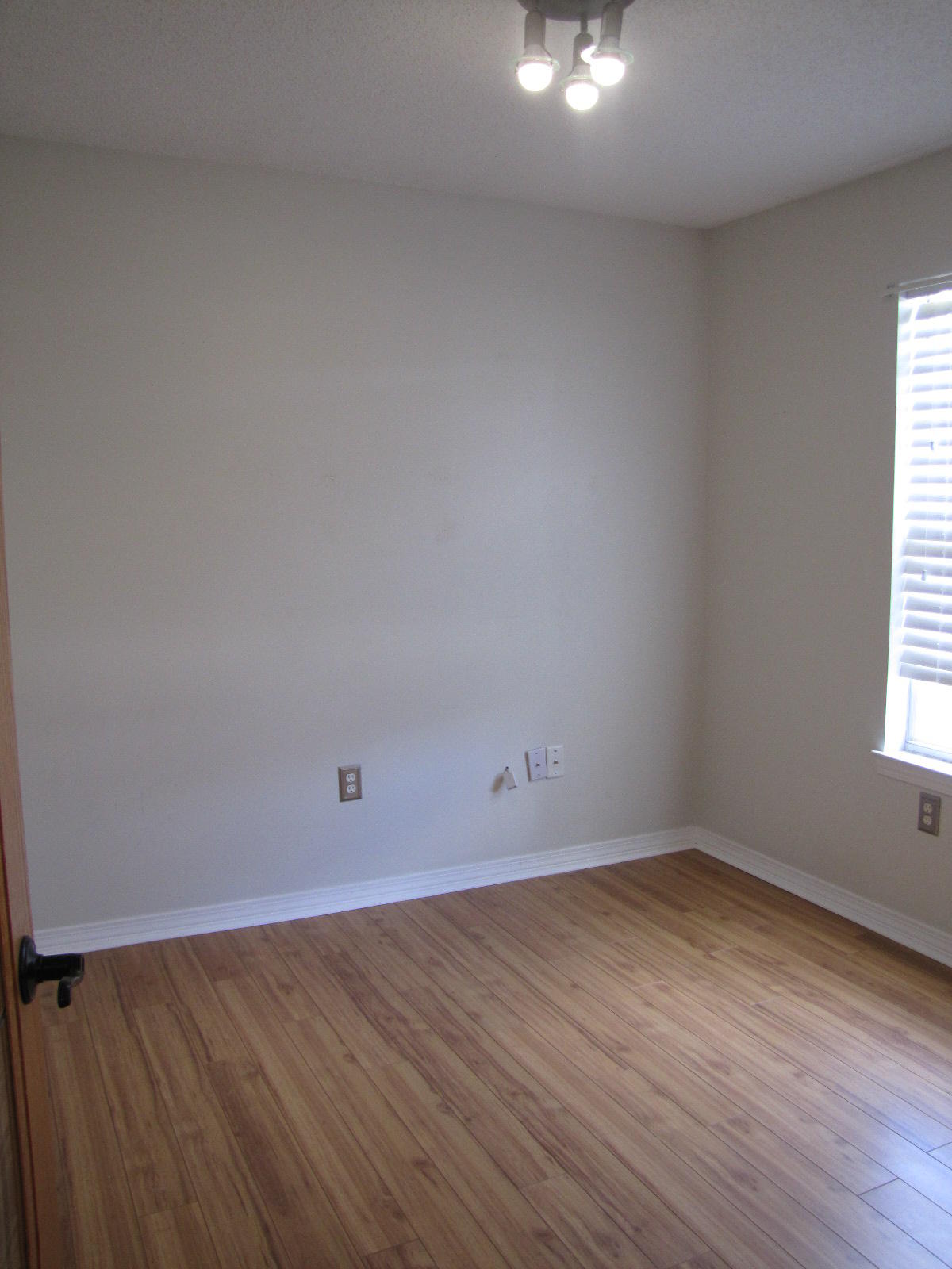 CORONADO VILLAGE PH 1 - Residential Lease