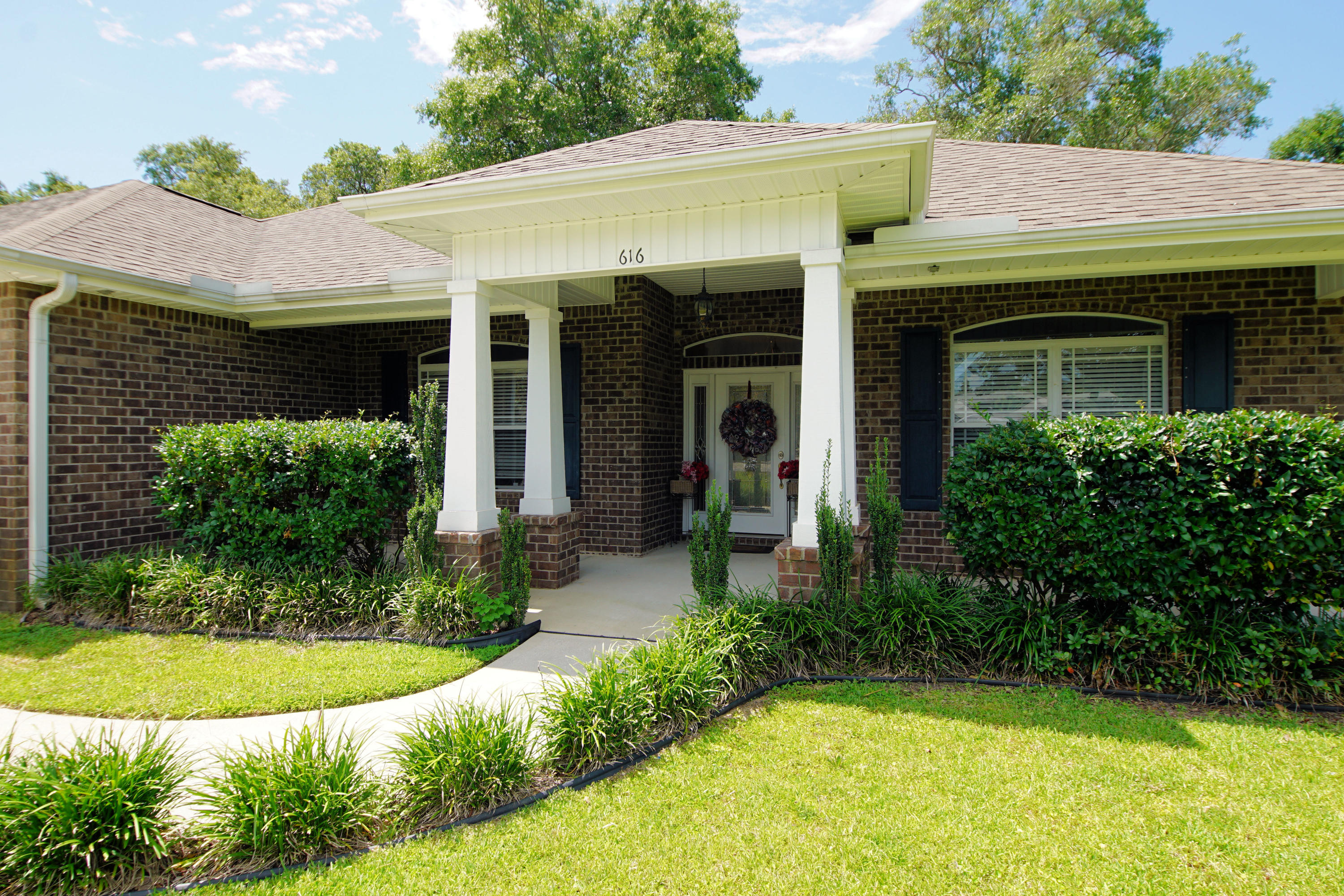 AZALEA SHORES - Residential