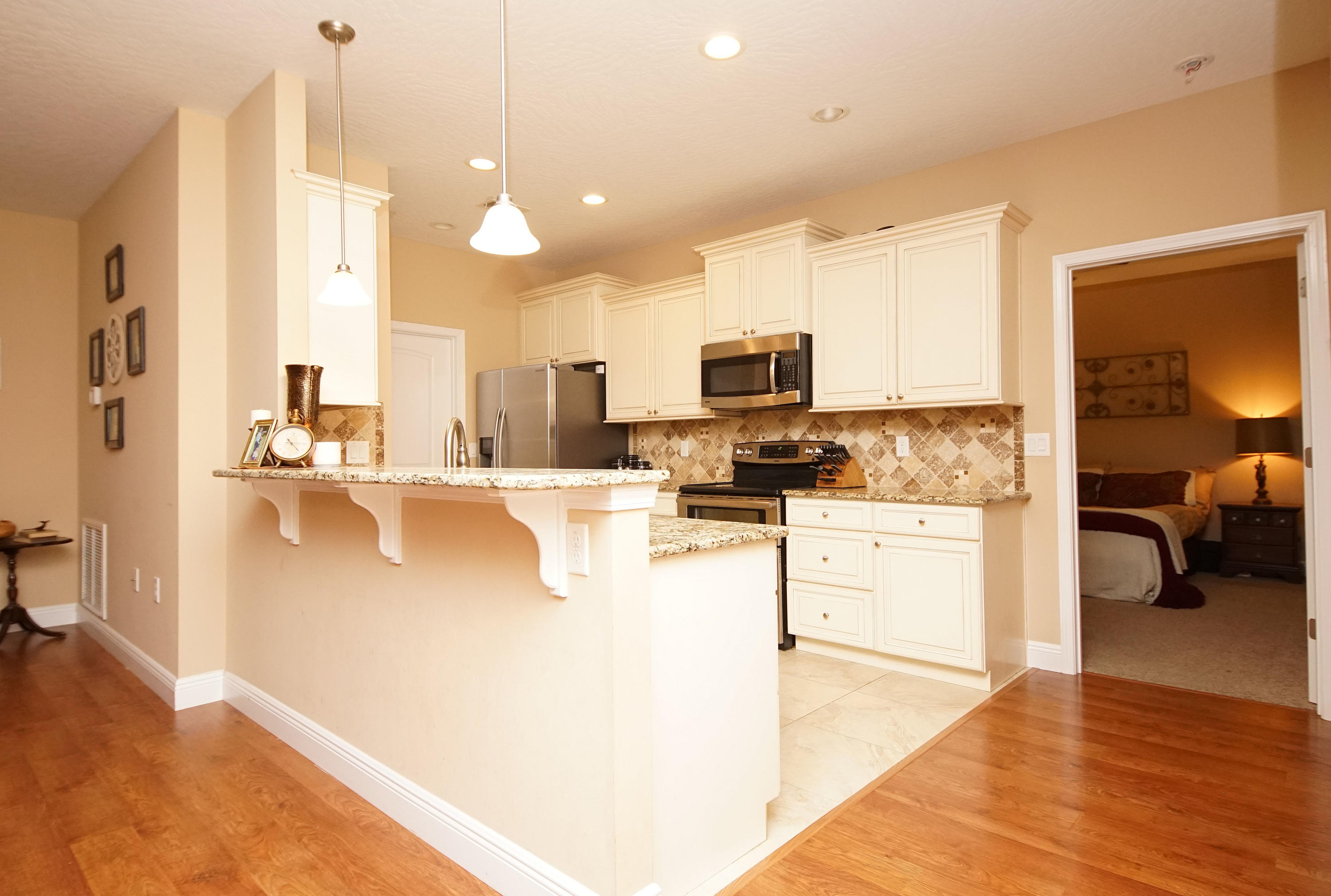 AZALEA SHORES - Residential