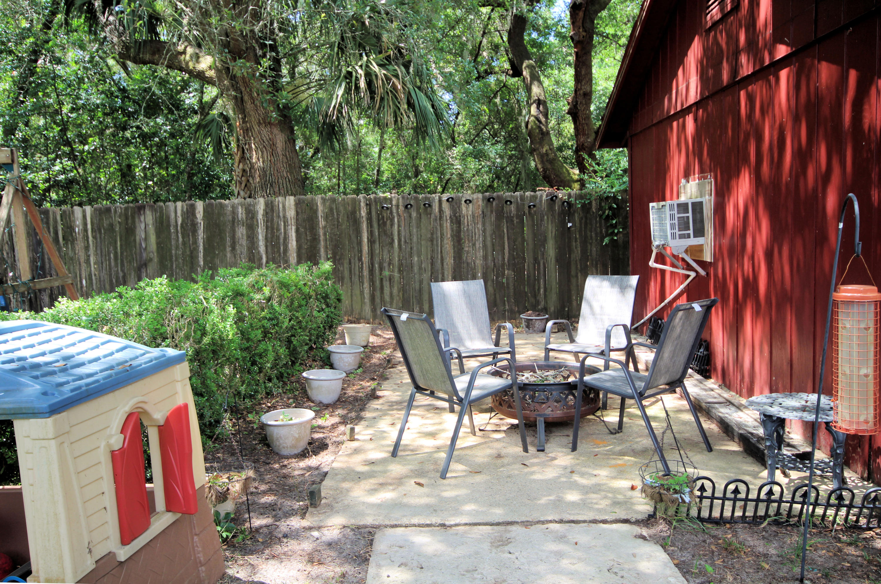 AZALEA SHORES - Residential