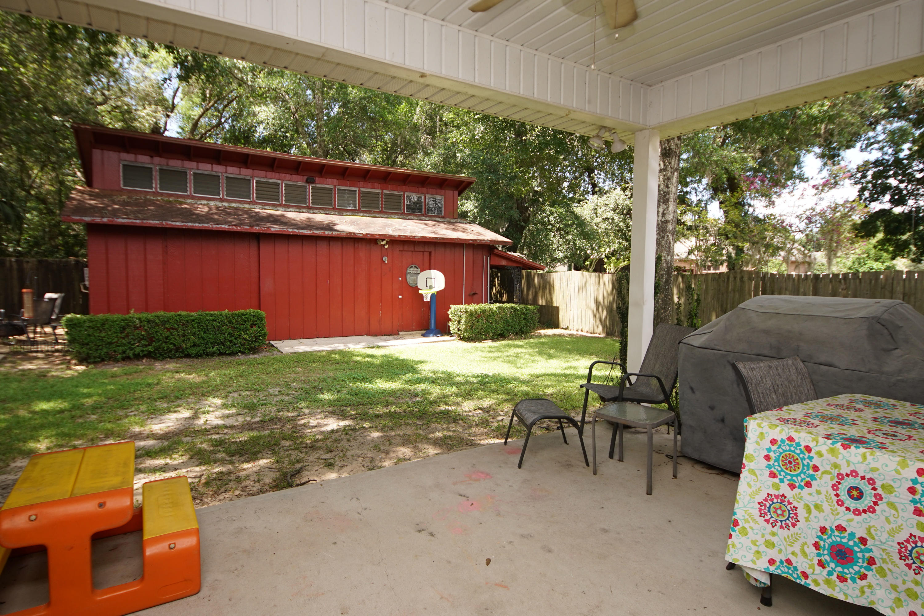 AZALEA SHORES - Residential